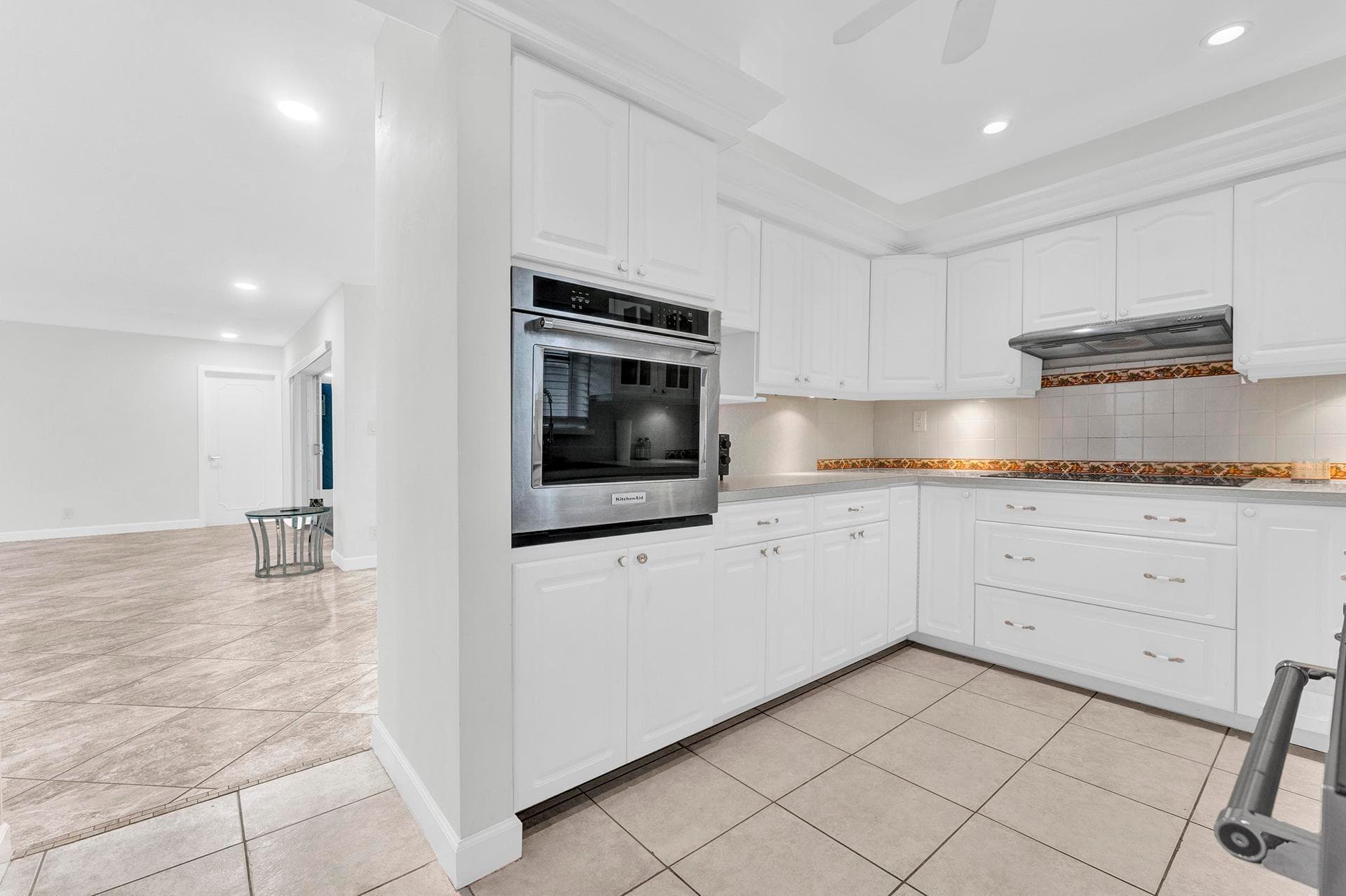 5921 15th Fort Lauderdale FL 33334 — thumbnail 7 of 49