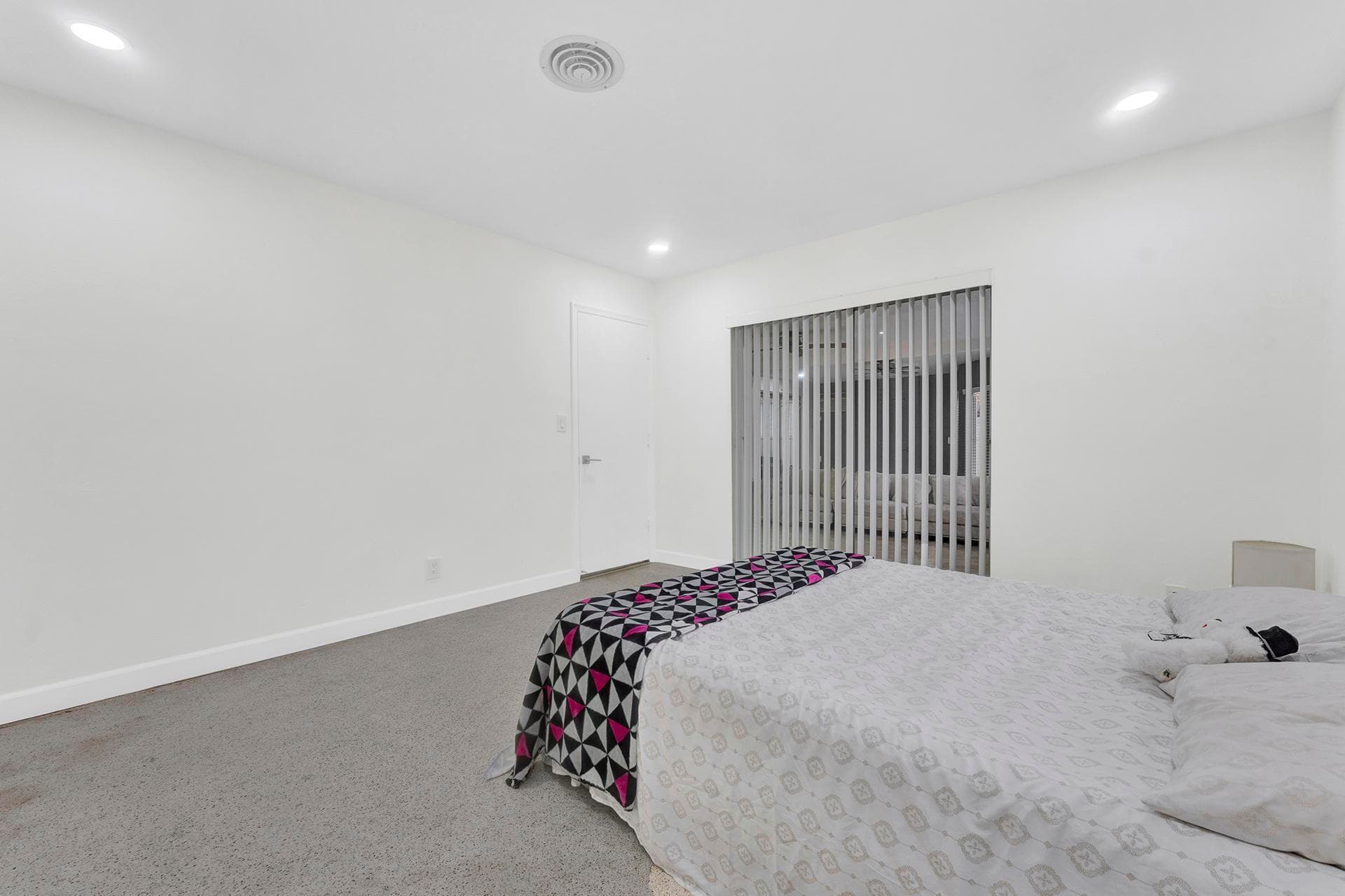 5921 15th Fort Lauderdale FL 33334 — thumbnail 16 of 49