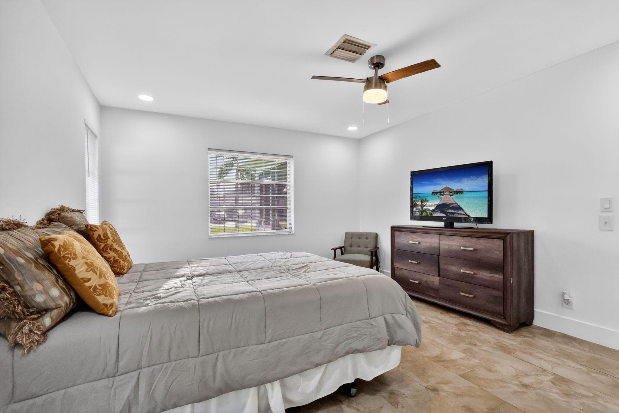 5093 Privet #A-1 Delray Beach FL 33484 — thumbnail 27 of 55