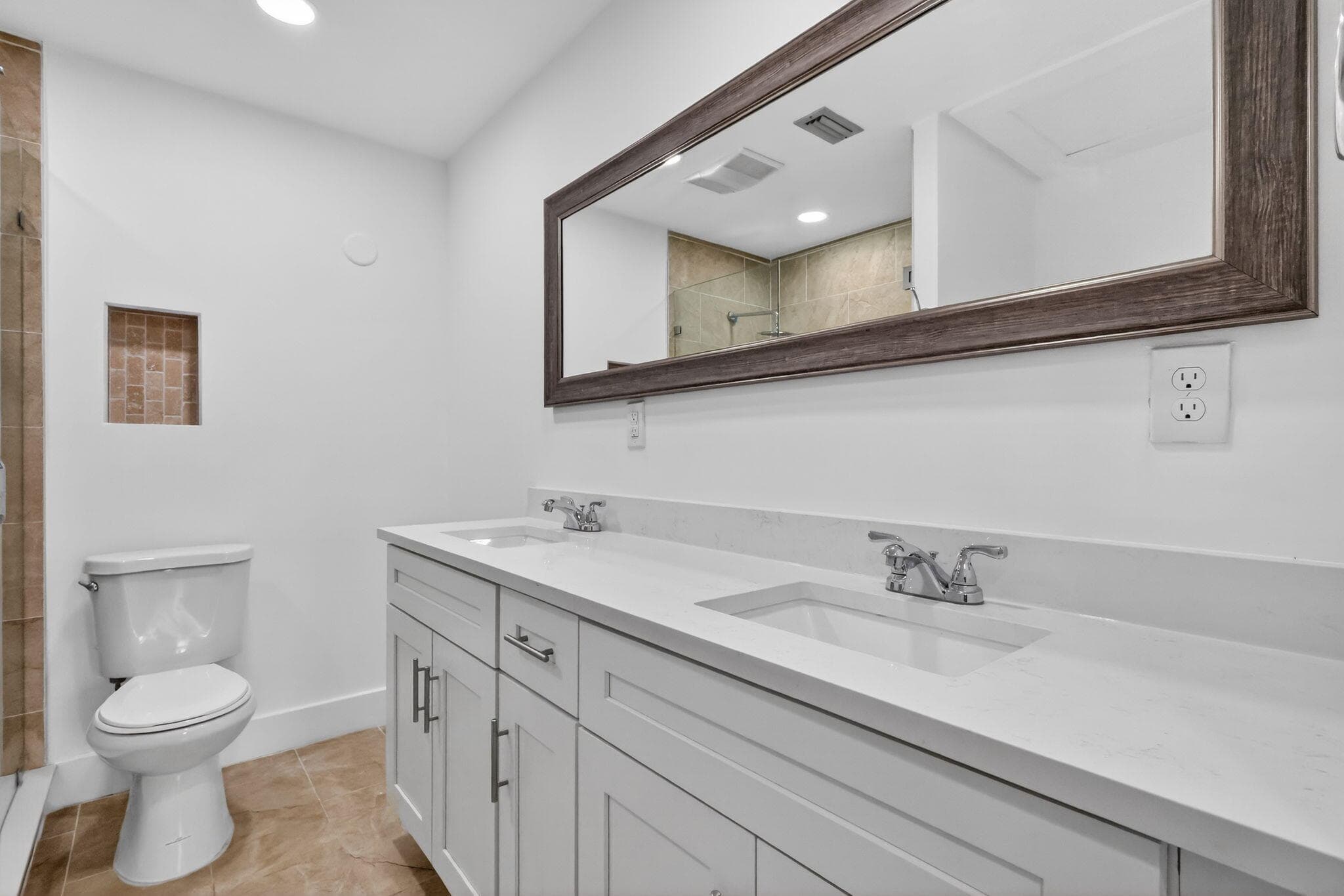 5093 Privet #A-1 Delray Beach FL 33484 — thumbnail 29 of 55