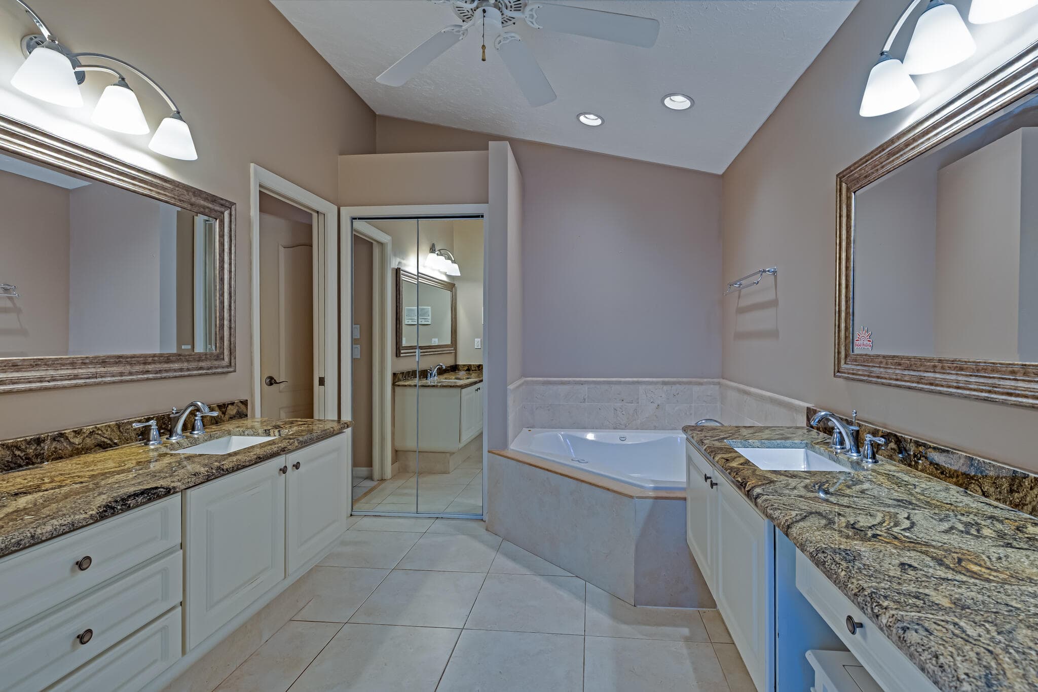 471 Ron Rico Port St. Lucie FL 34983 — thumbnail 19 of 33