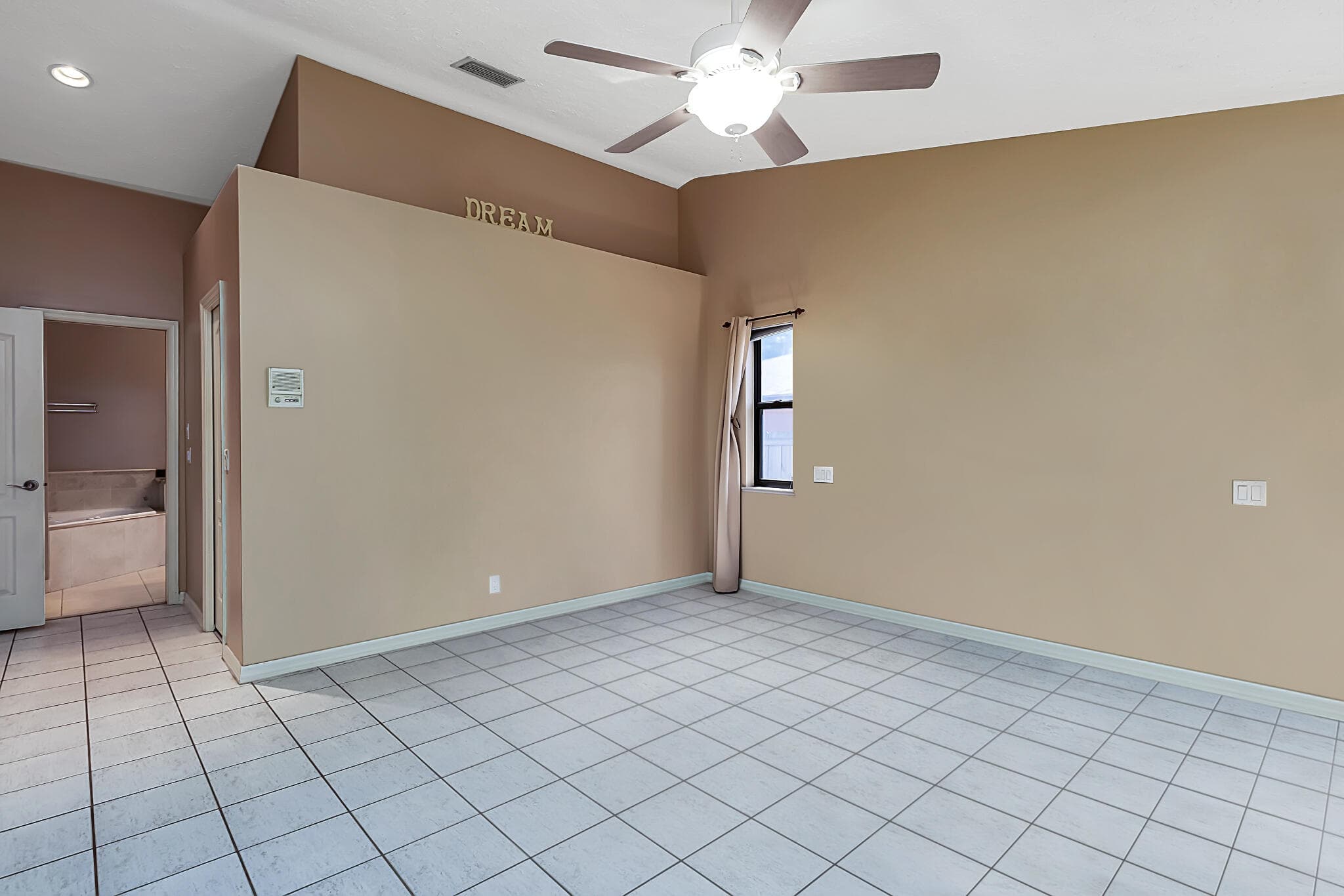 471 Ron Rico Port St. Lucie FL 34983 — thumbnail 16 of 33