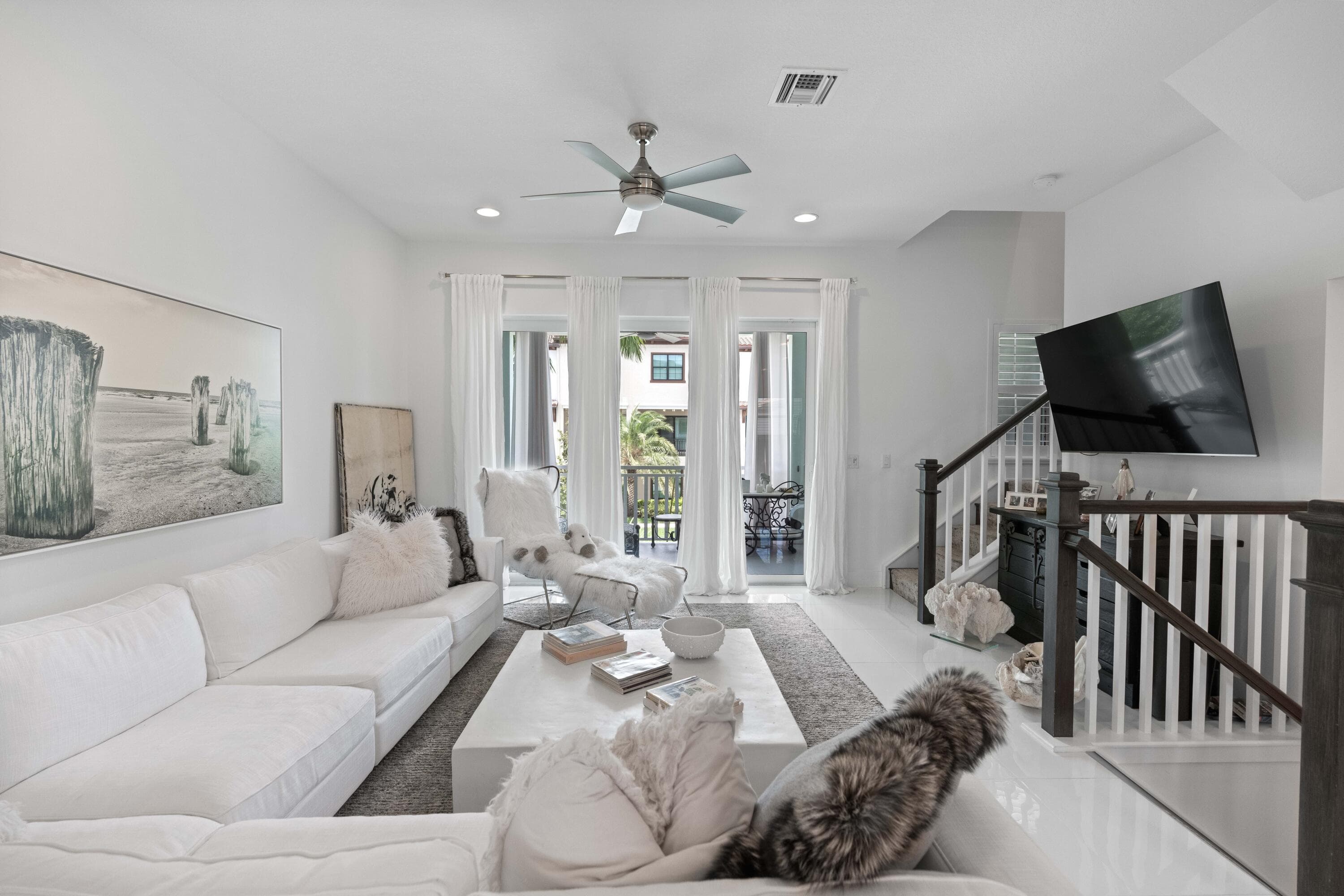 3024 Franklin Palm Beach Gardens FL 33418 — thumbnail 3 of 46