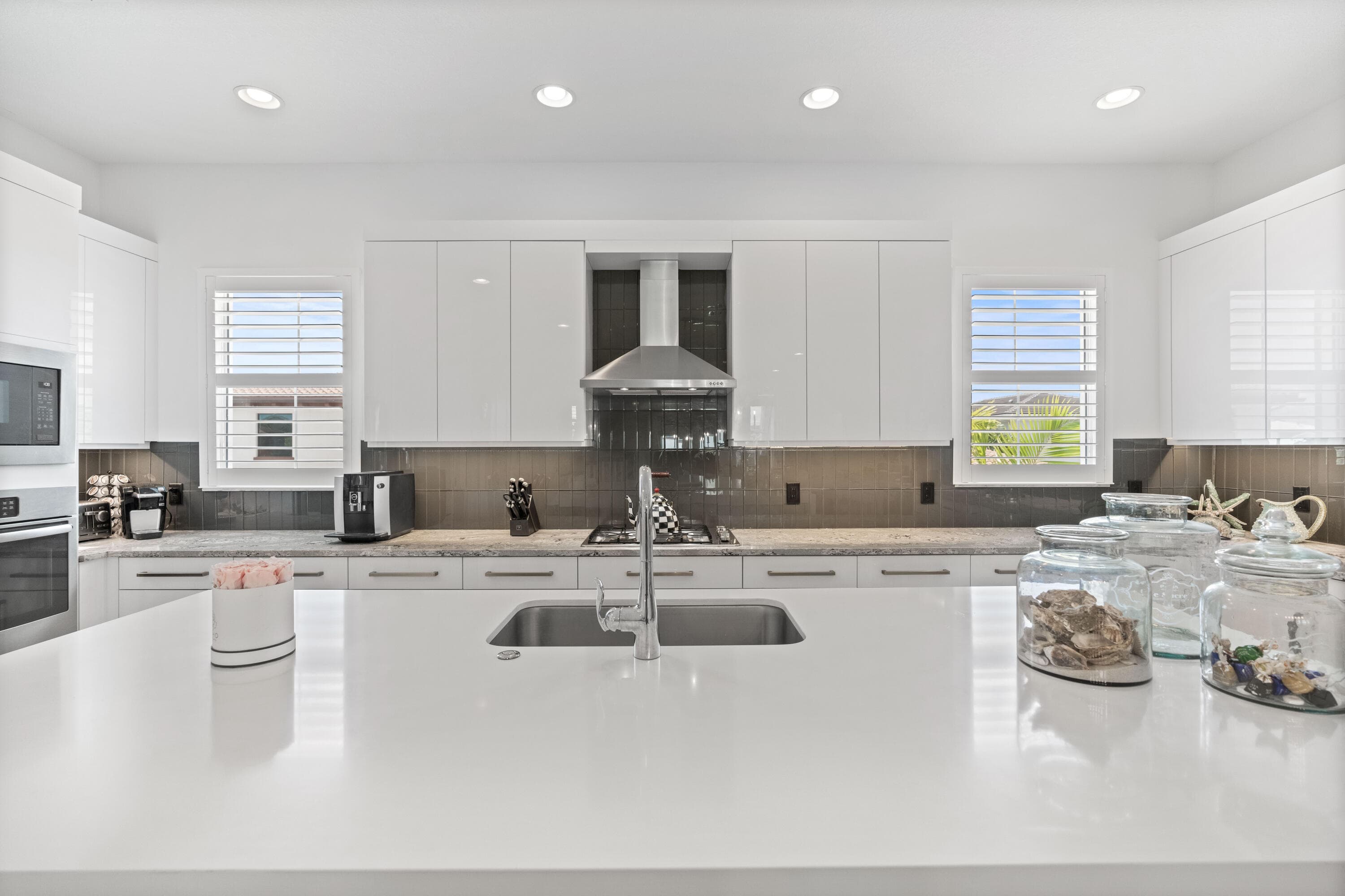 3024 Franklin Palm Beach Gardens FL 33418 — thumbnail 9 of 46