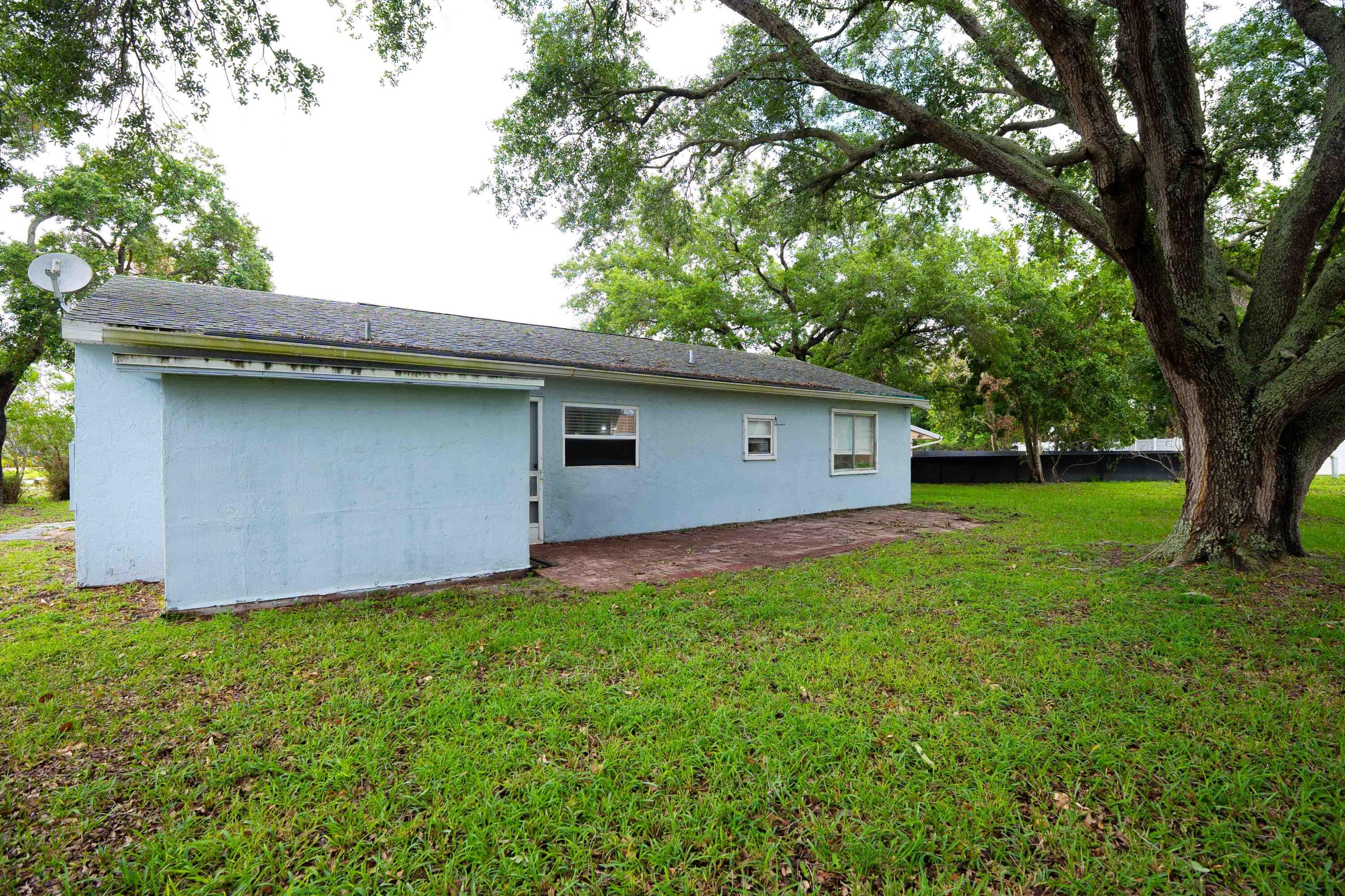 402 Ruffner Port St. Lucie FL 34953 — thumbnail 23 of 30