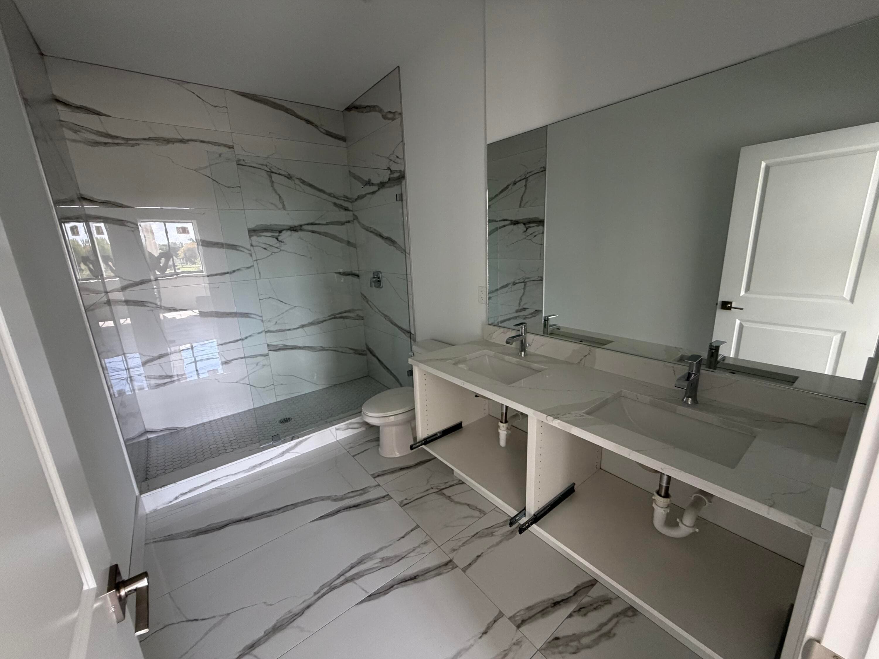 1544 1st Pompano Beach FL 33060 — thumbnail 21 of 24