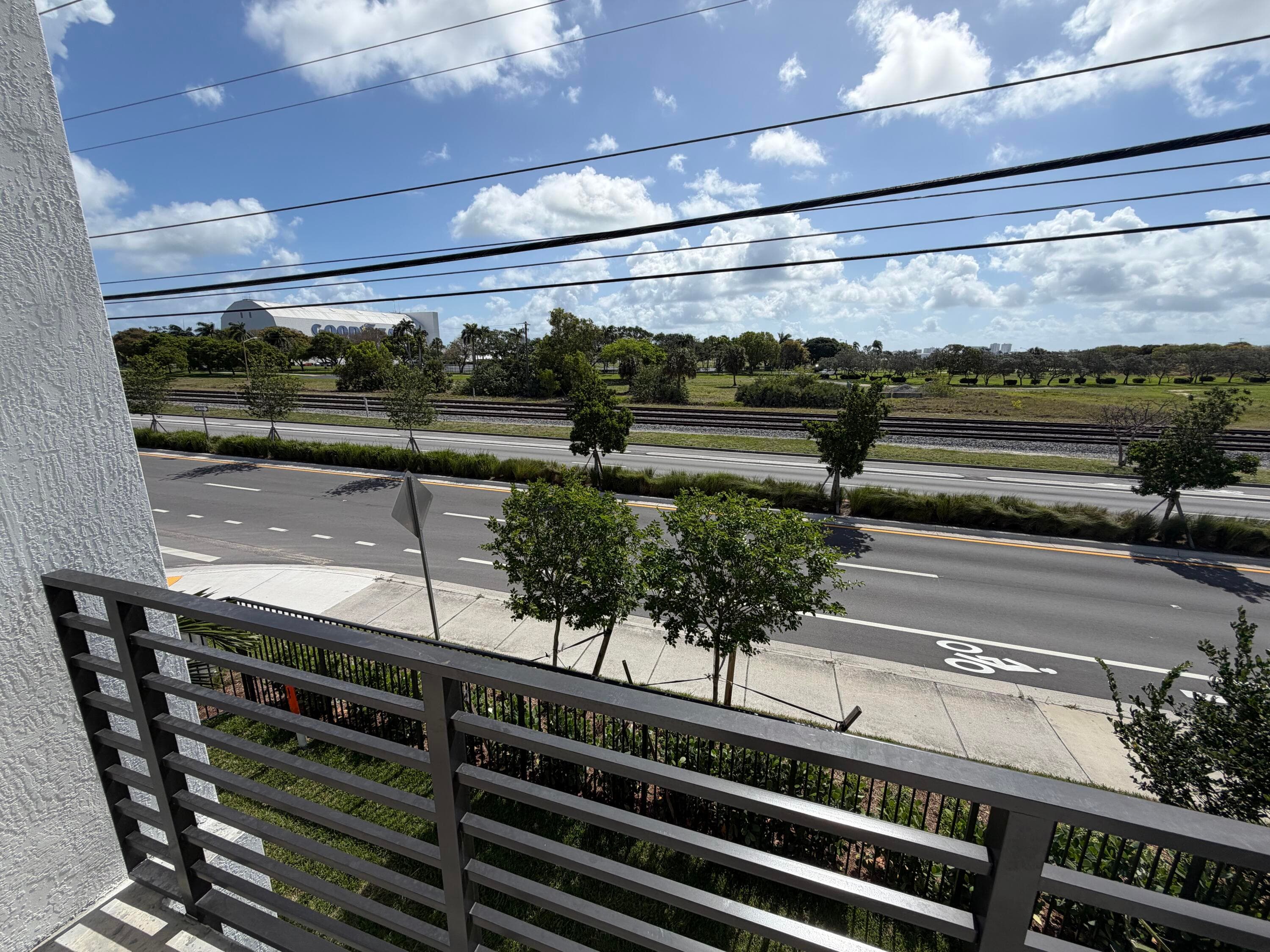 1546 1st Pompano Beach FL 33060 — thumbnail 27 of 28