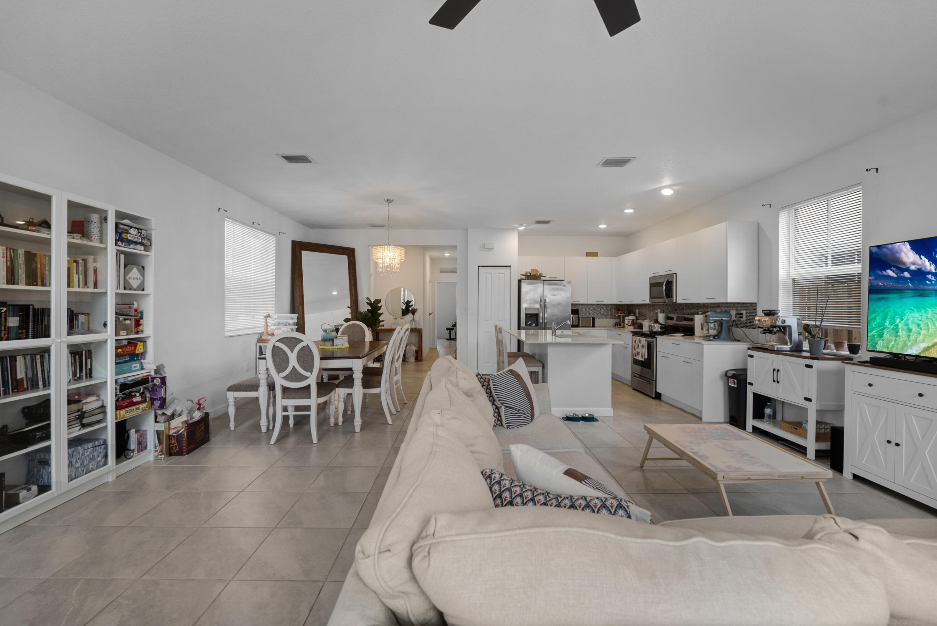 2409 131st Miami FL 33167 — thumbnail 9 of 26