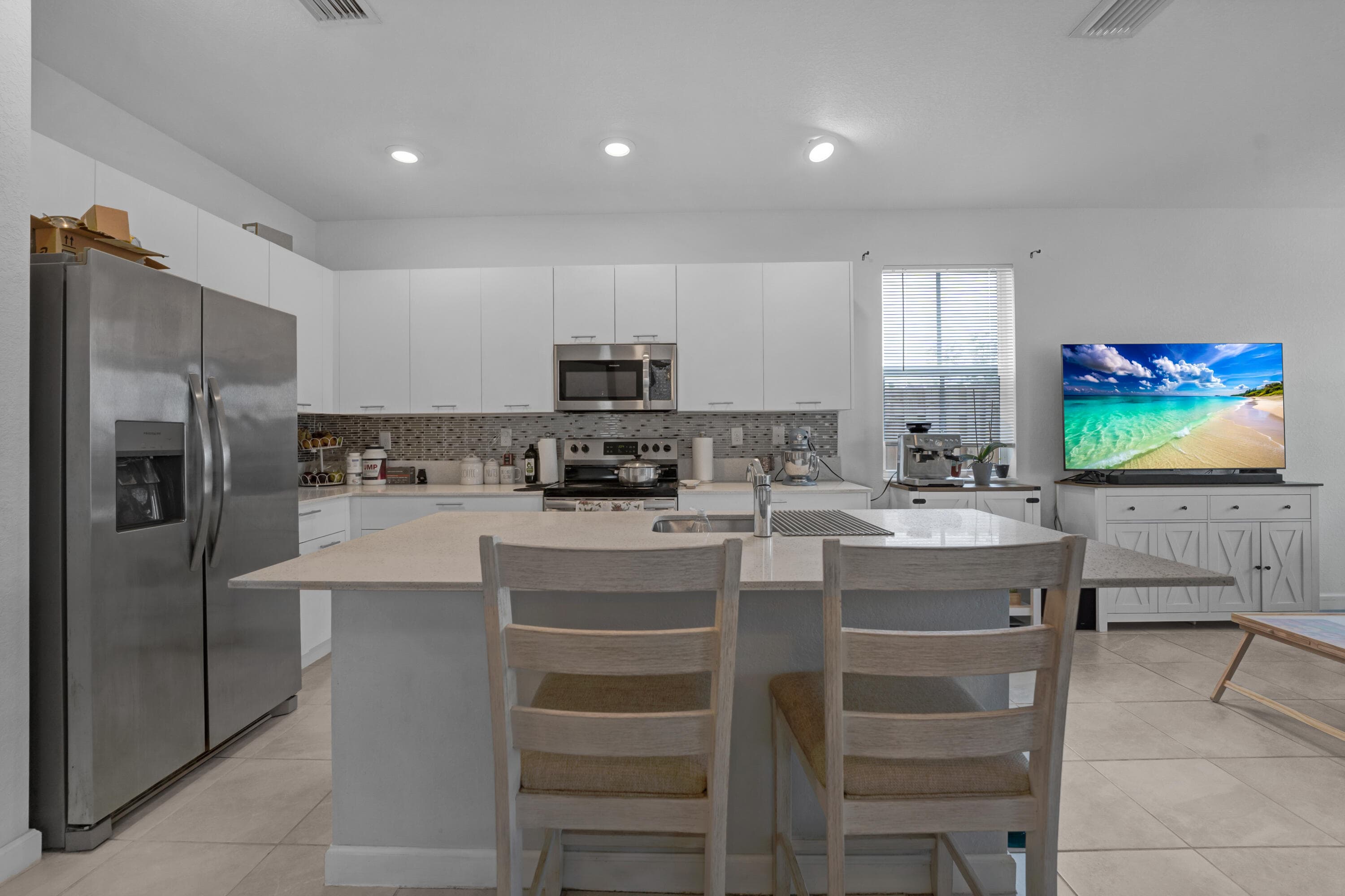 2409 131st Miami FL 33167 — thumbnail 4 of 26