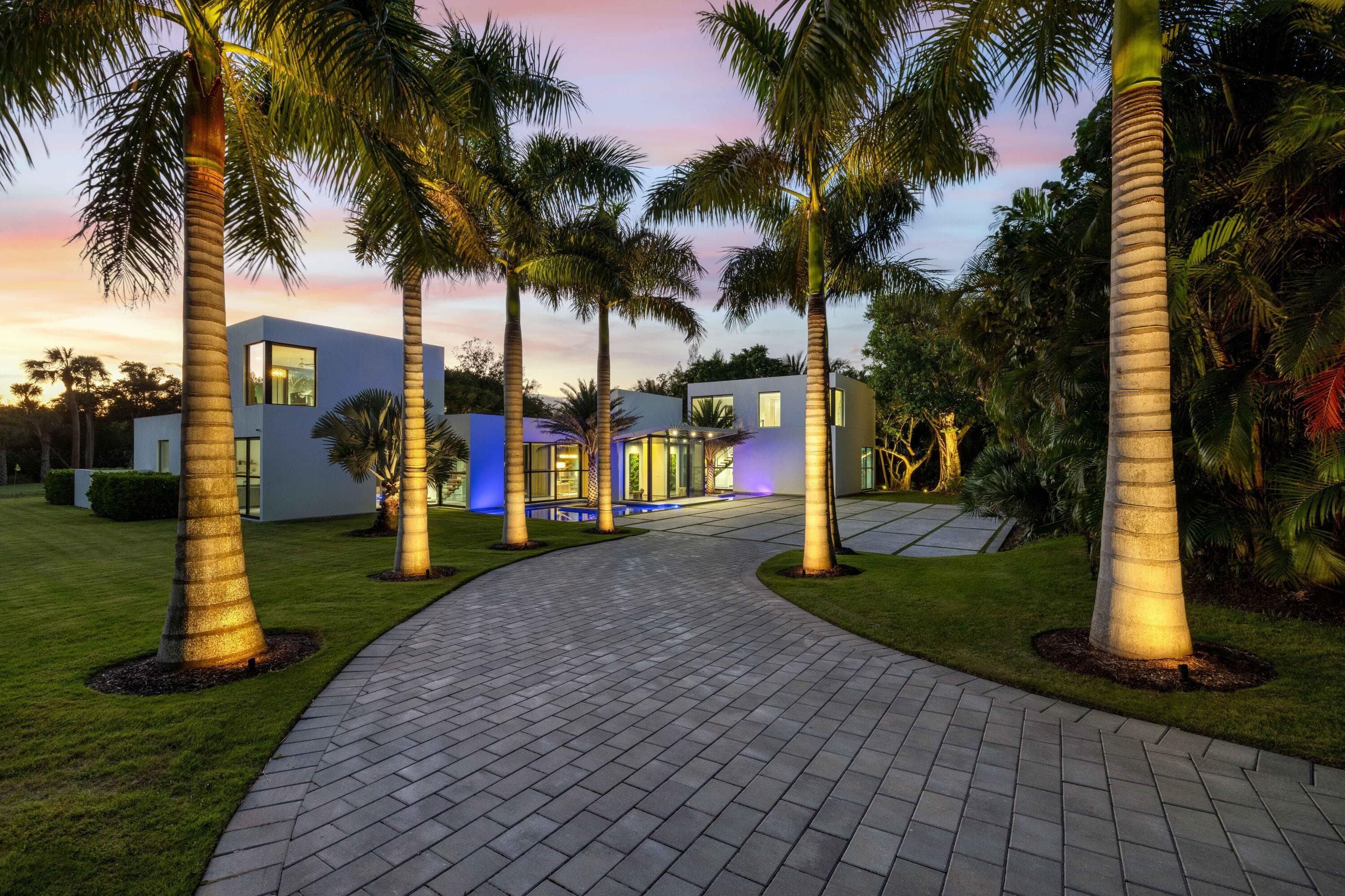 12 Beach Jupiter Island FL 33455 — thumbnail 4 of 66