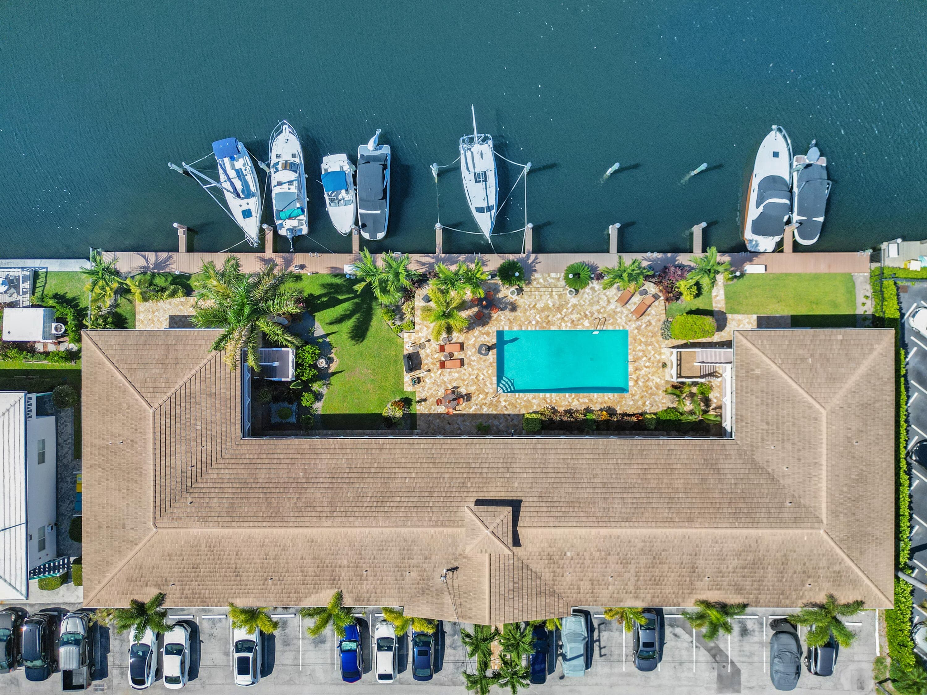 2857 32nd #8 Fort Lauderdale FL 33306 — thumbnail 20 of 32