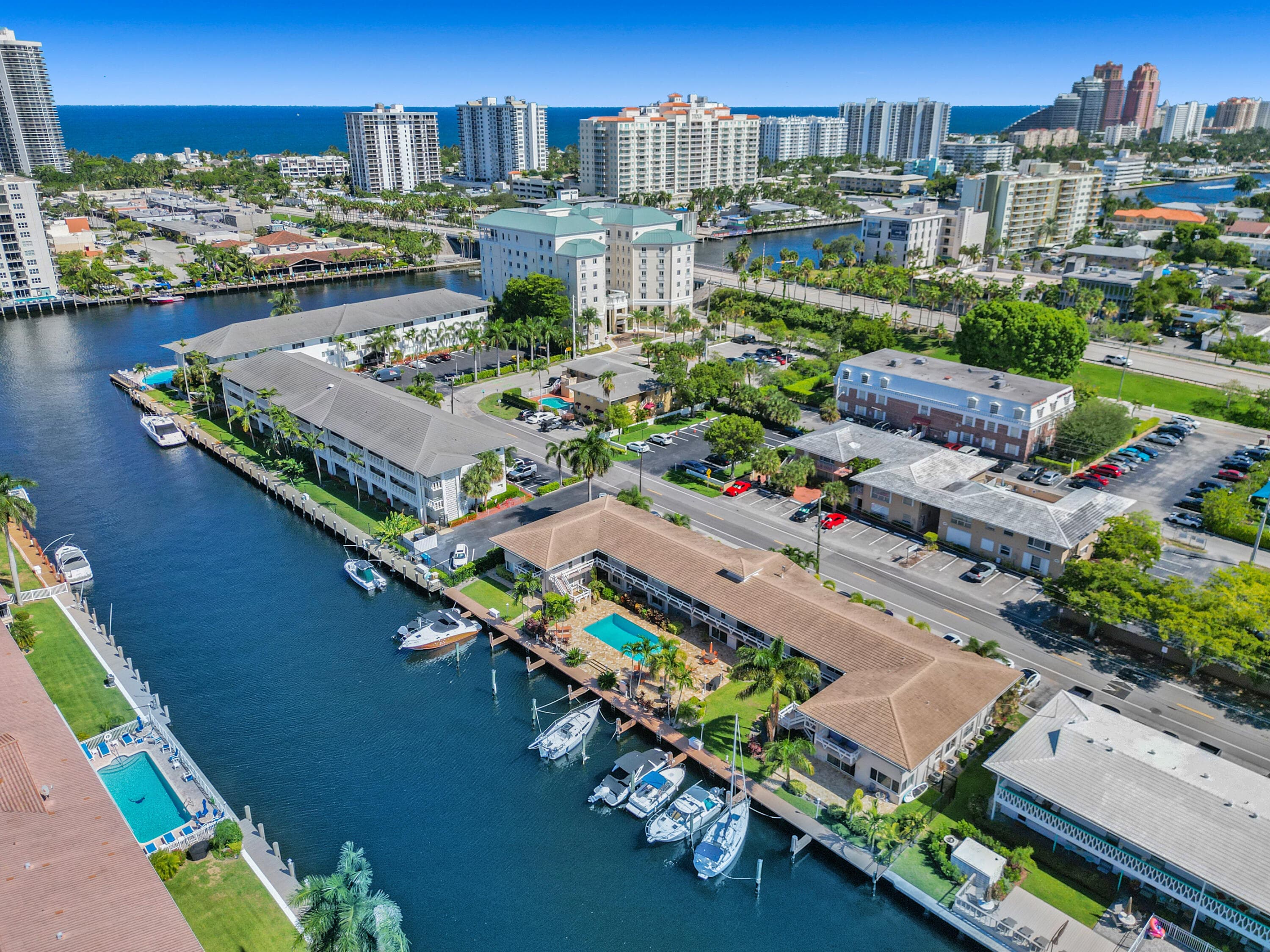 2857 32nd #8 Fort Lauderdale FL 33306 — thumbnail 24 of 32