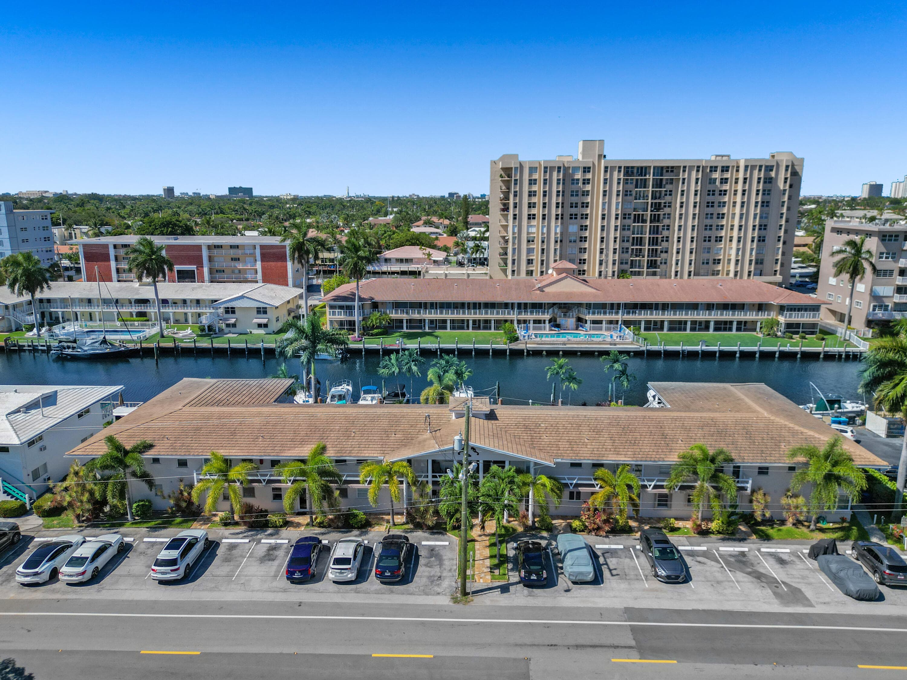 2857 32nd #8 Fort Lauderdale FL 33306 — thumbnail 21 of 32
