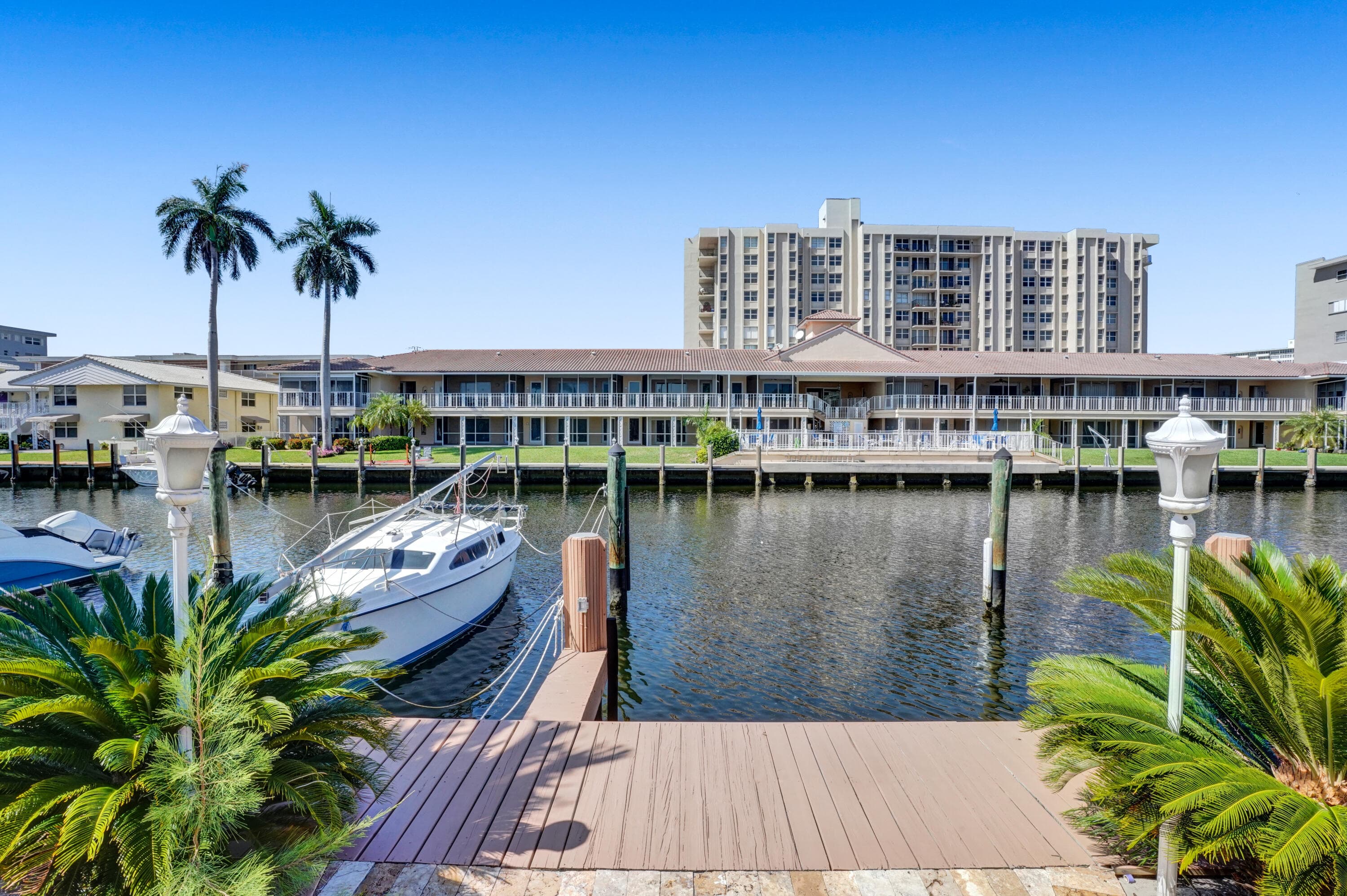 2857 32nd #8 Fort Lauderdale FL 33306 — thumbnail 26 of 32