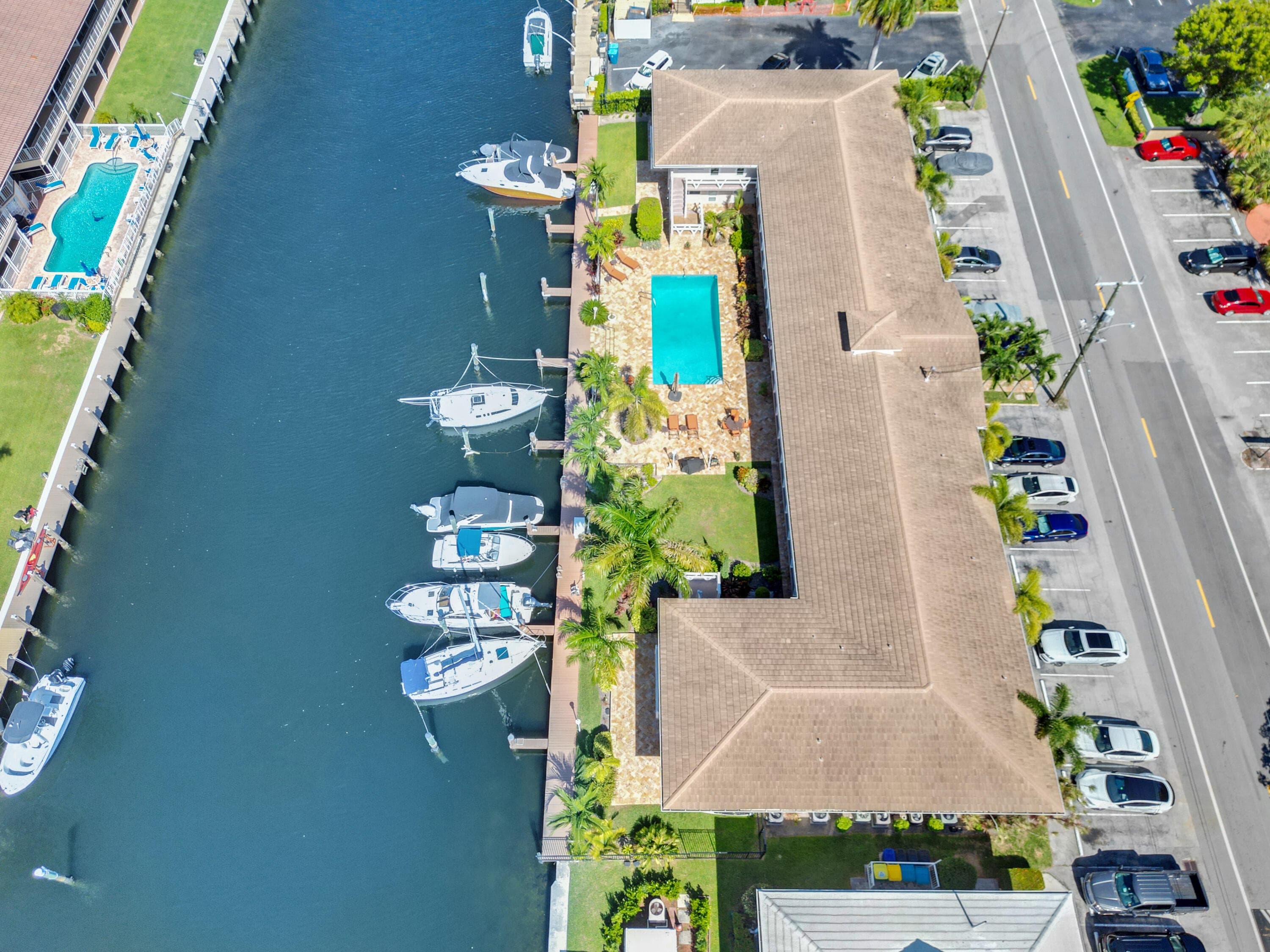2857 32nd #8 Fort Lauderdale FL 33306 — thumbnail 27 of 32