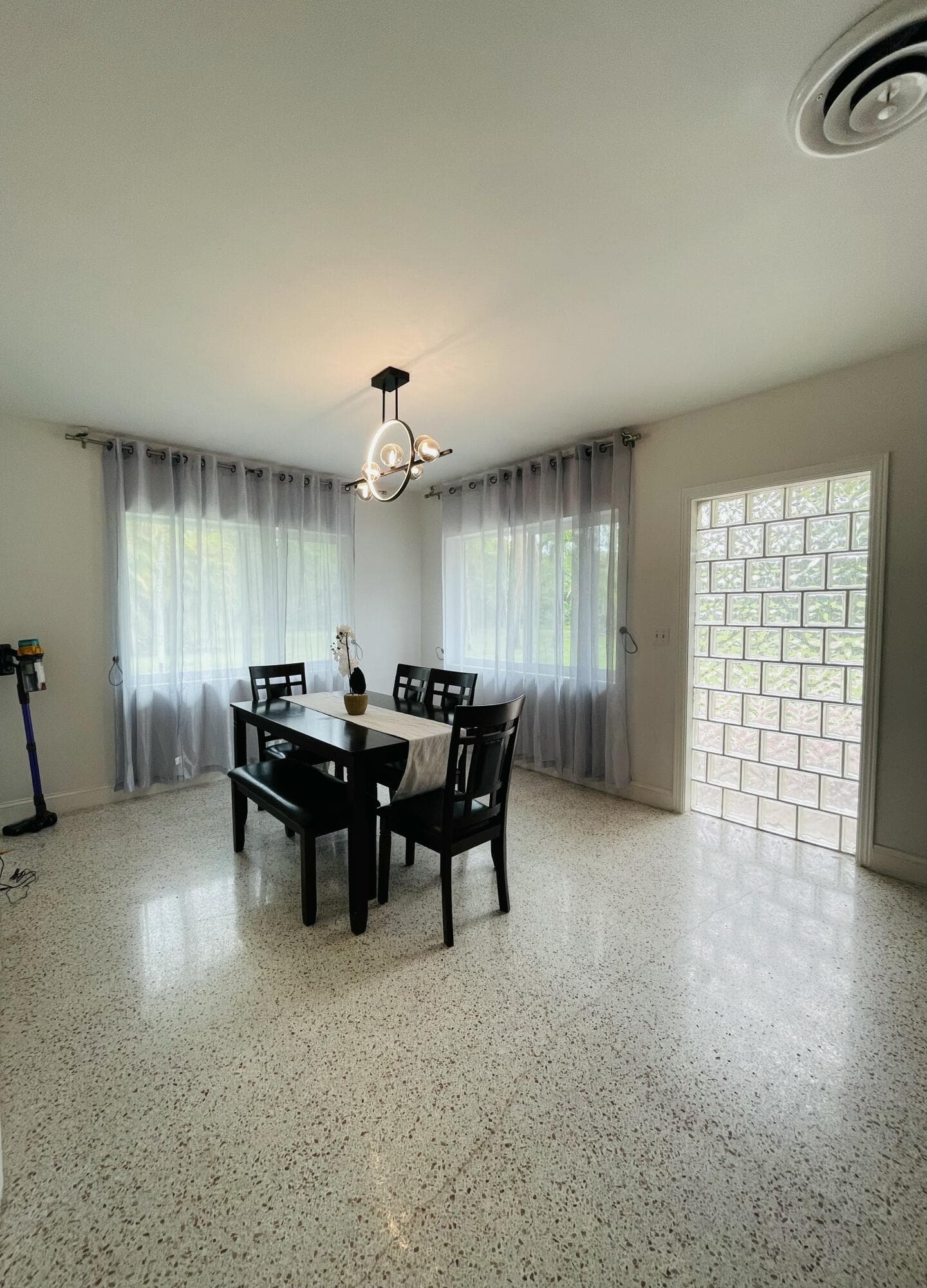 8895 Bates Palm Beach Gardens FL 33418 — thumbnail 19 of 92