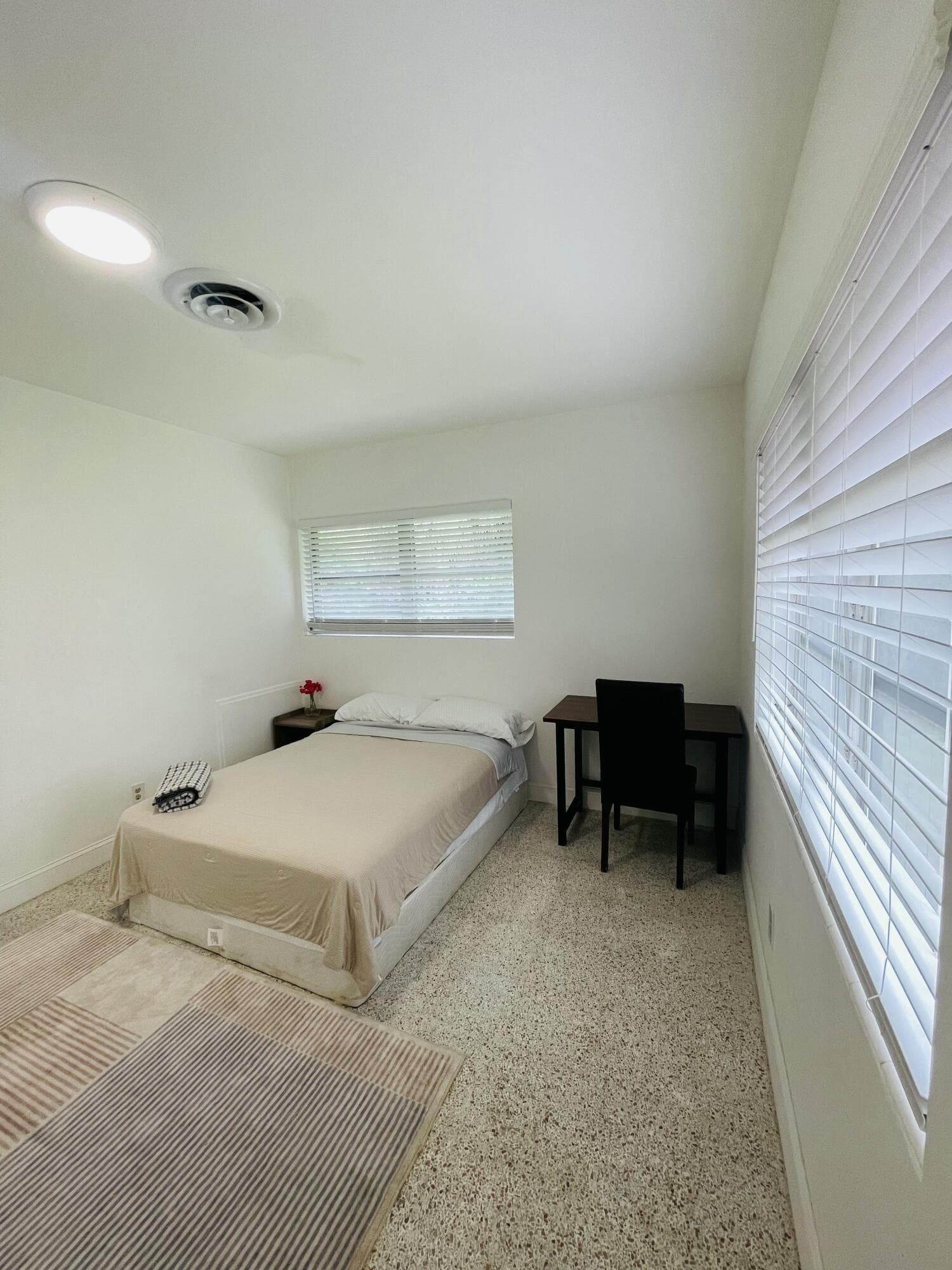 8895 Bates Palm Beach Gardens FL 33418 — thumbnail 29 of 92