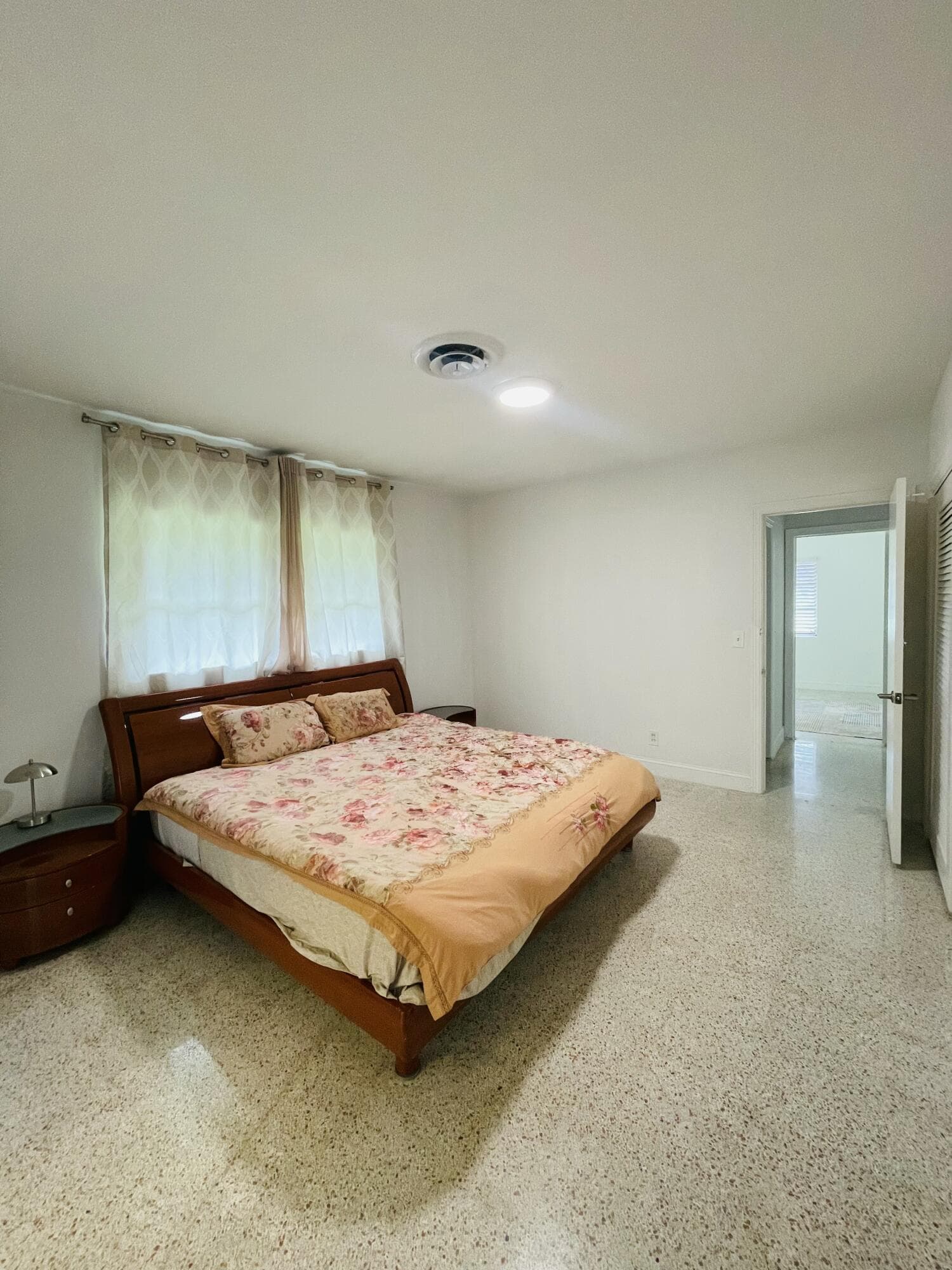 8895 Bates Palm Beach Gardens FL 33418 — thumbnail 34 of 92