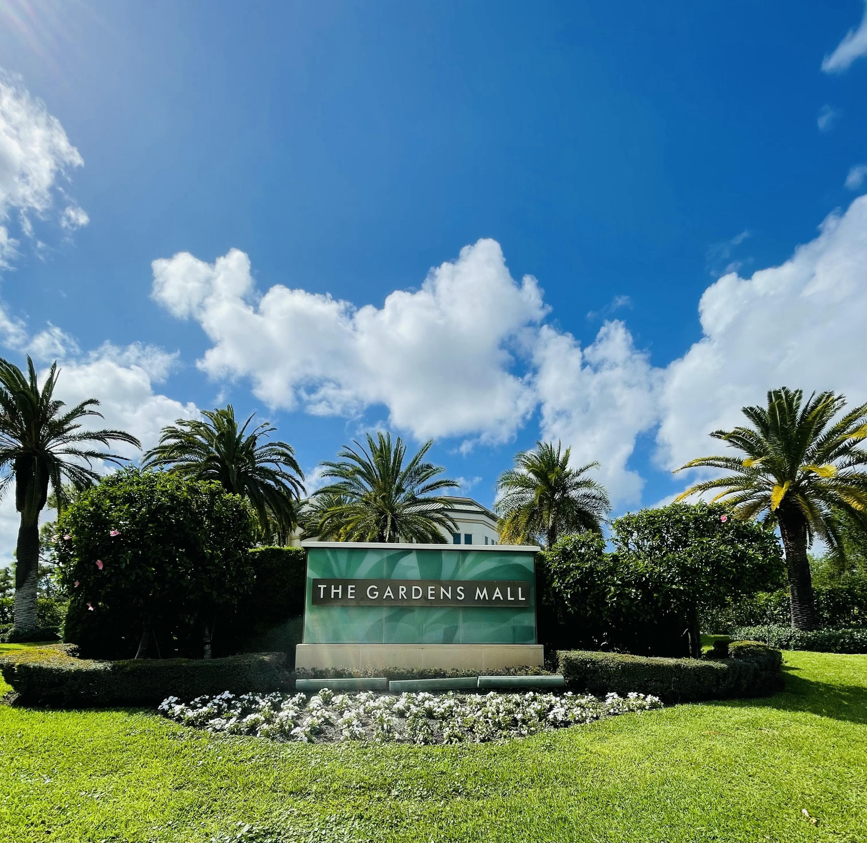 8895 Bates Palm Beach Gardens FL 33418 — thumbnail 52 of 92