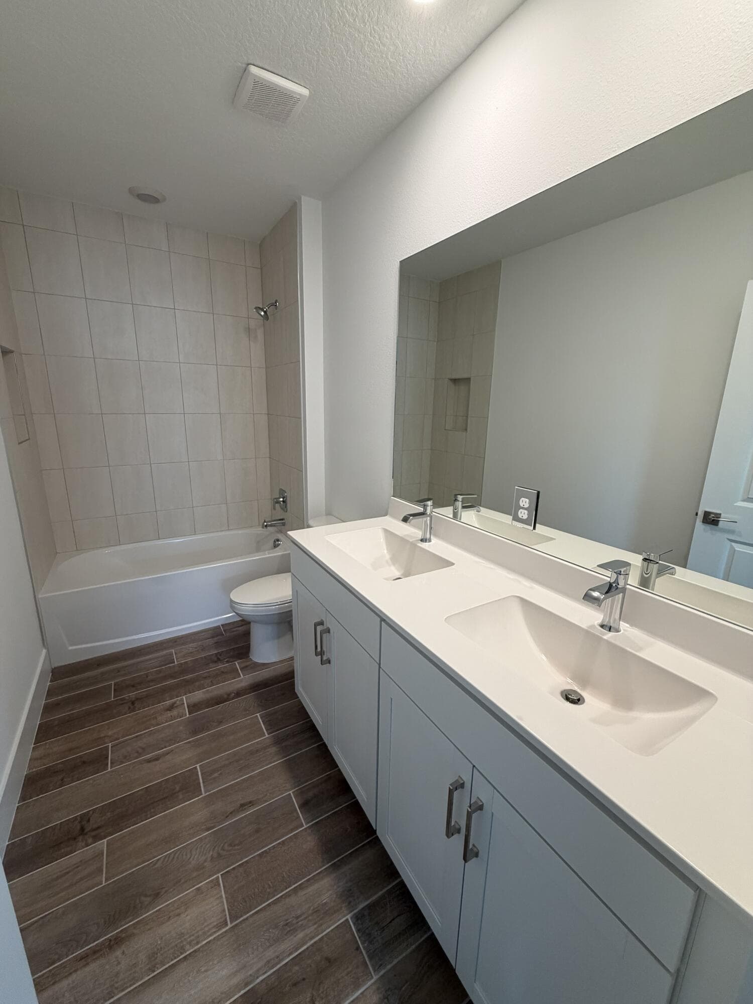 6781 Park Trace Stuart FL 34997 — thumbnail 3 of 20