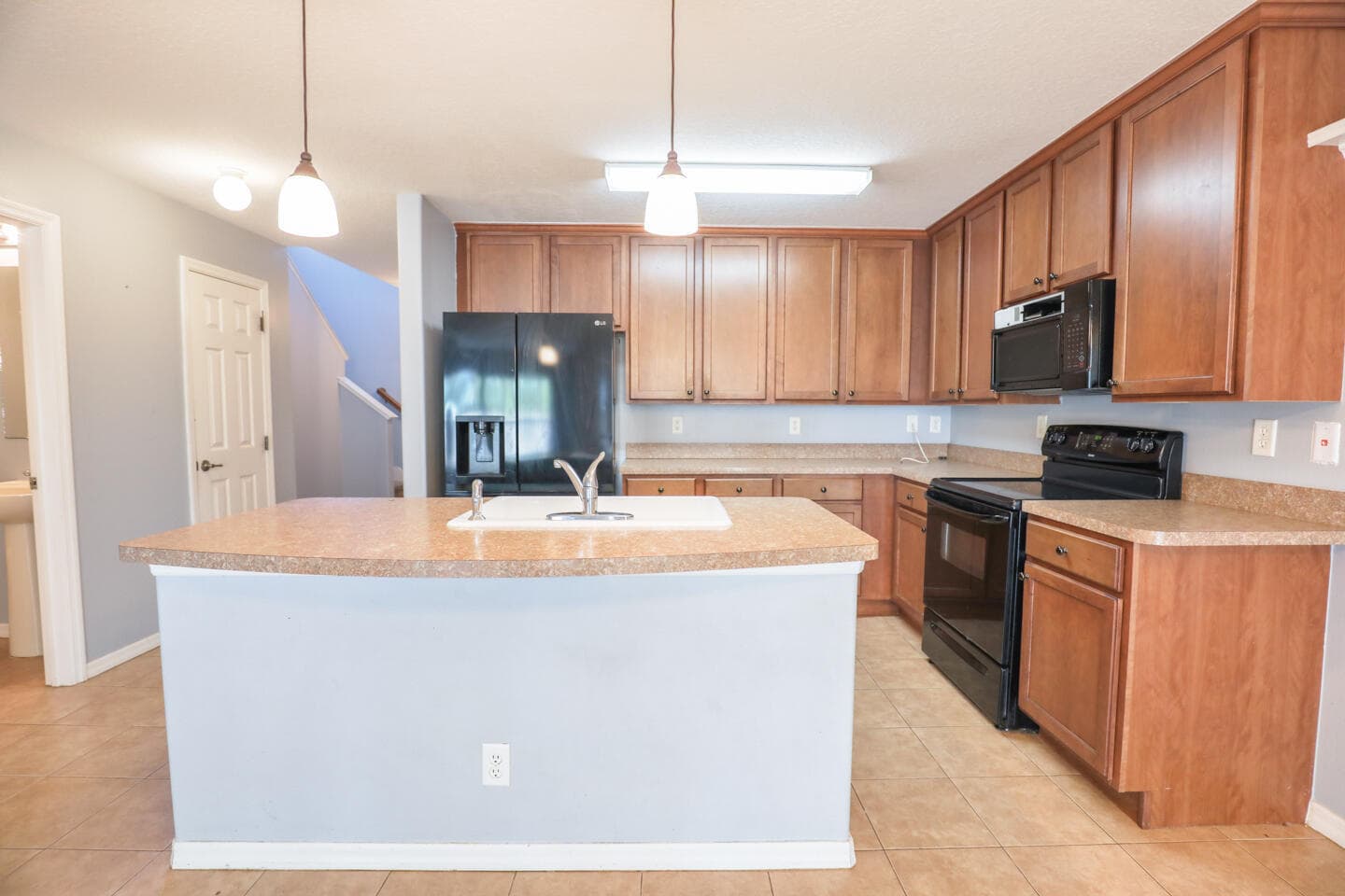 5064 Coventry Port St. Lucie FL 34986 — thumbnail 8 of 30