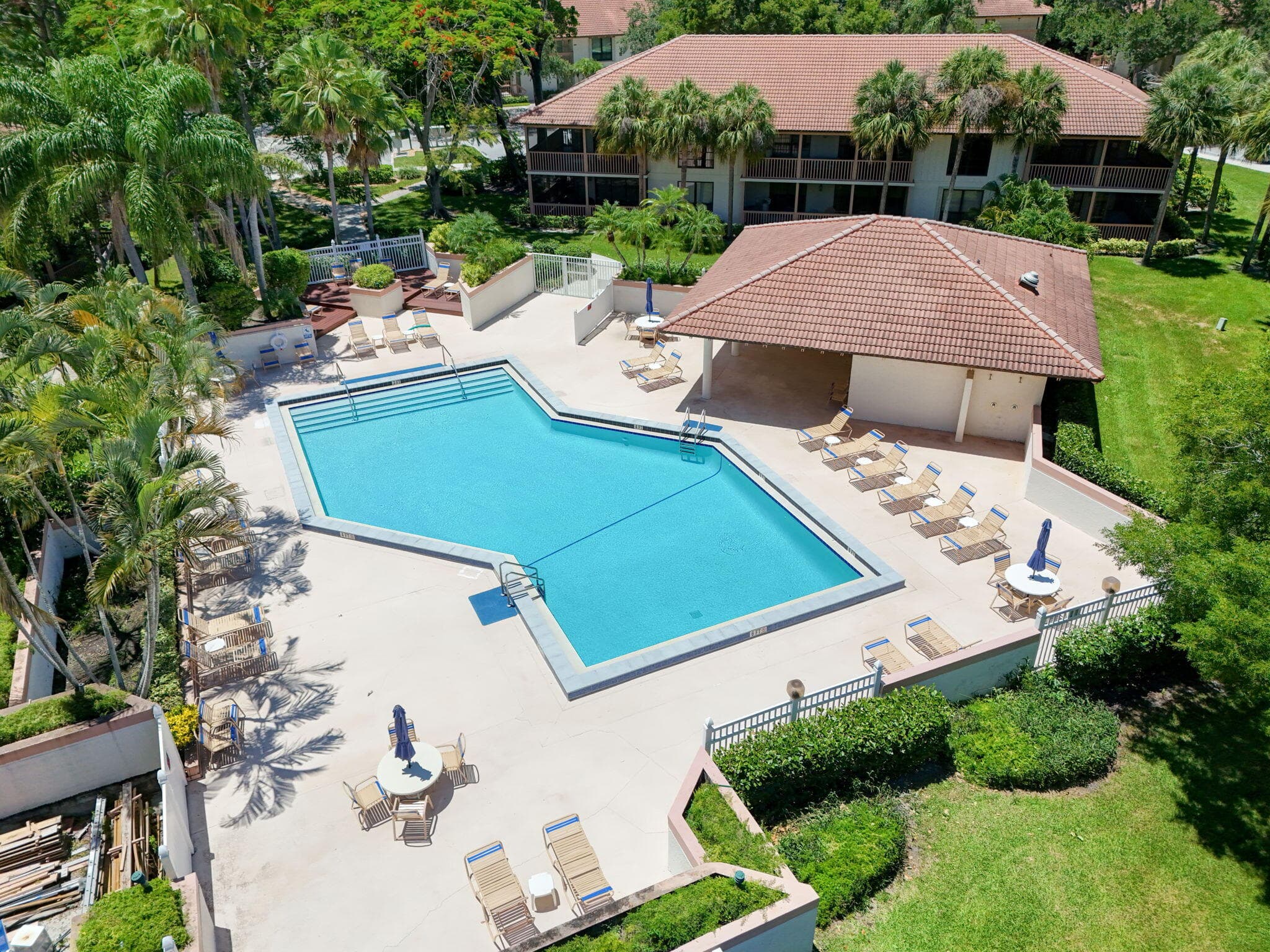 112 Brackenwood Palm Beach Gardens FL 33418 — thumbnail 31 of 33