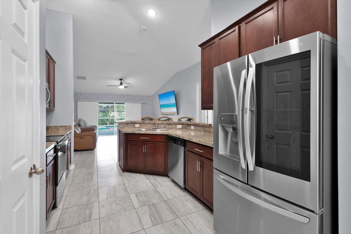 249 Whitmore Port St. Lucie FL 34984 — thumbnail 33 of 62