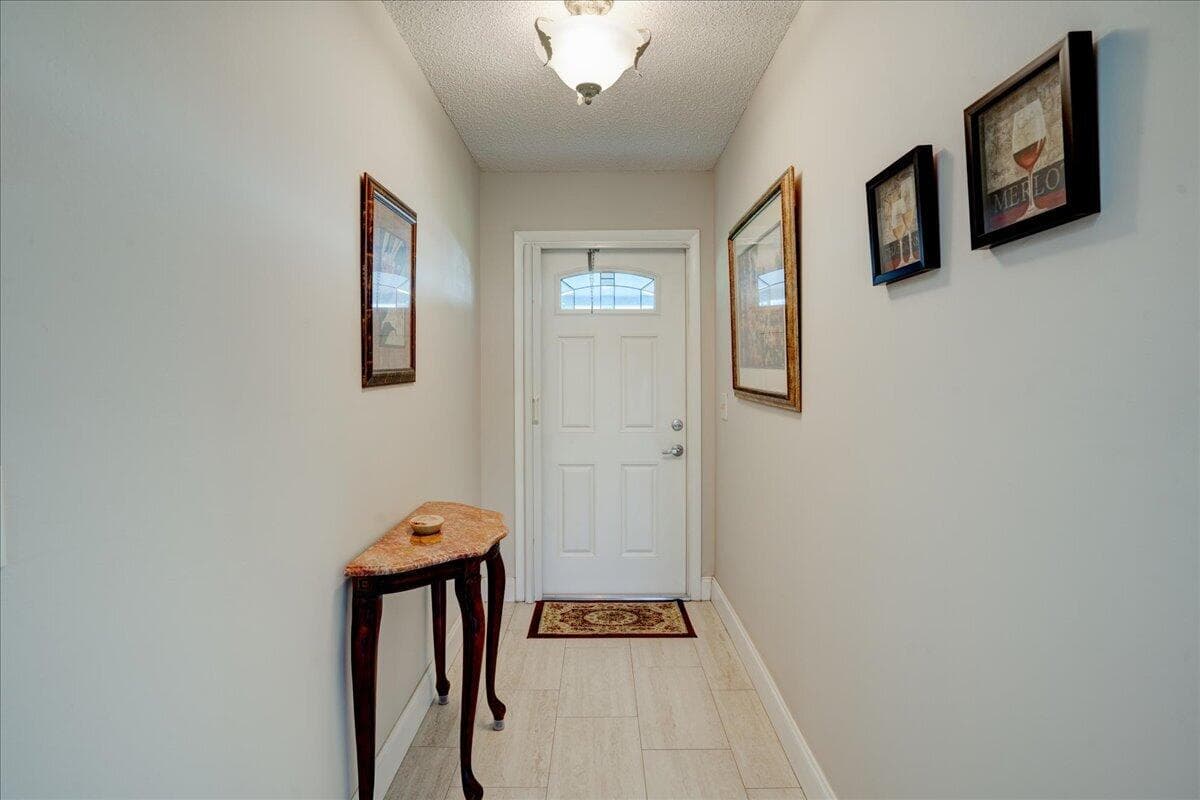 100 Leisure Lake #109 Boynton Beach FL 33426 — thumbnail 5 of 64