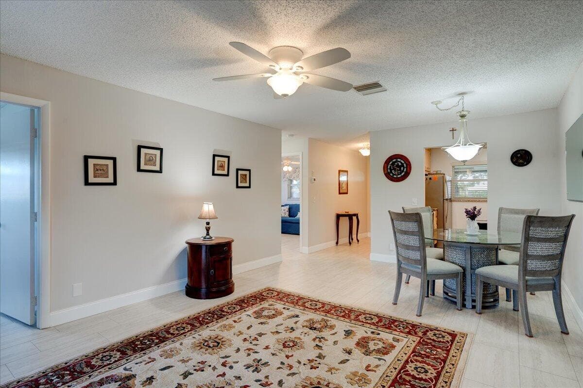100 Leisure Lake #109 Boynton Beach FL 33426 — thumbnail 13 of 64