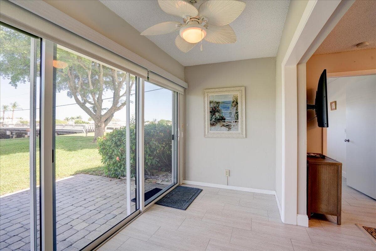 100 Leisure Lake #109 Boynton Beach FL 33426 — thumbnail 15 of 64