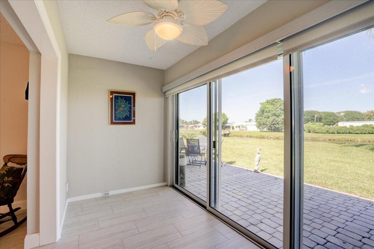 100 Leisure Lake #109 Boynton Beach FL 33426 — thumbnail 17 of 64