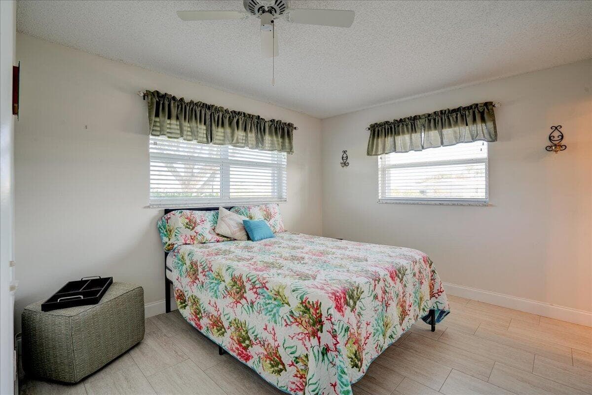 100 Leisure Lake #109 Boynton Beach FL 33426 — thumbnail 18 of 64