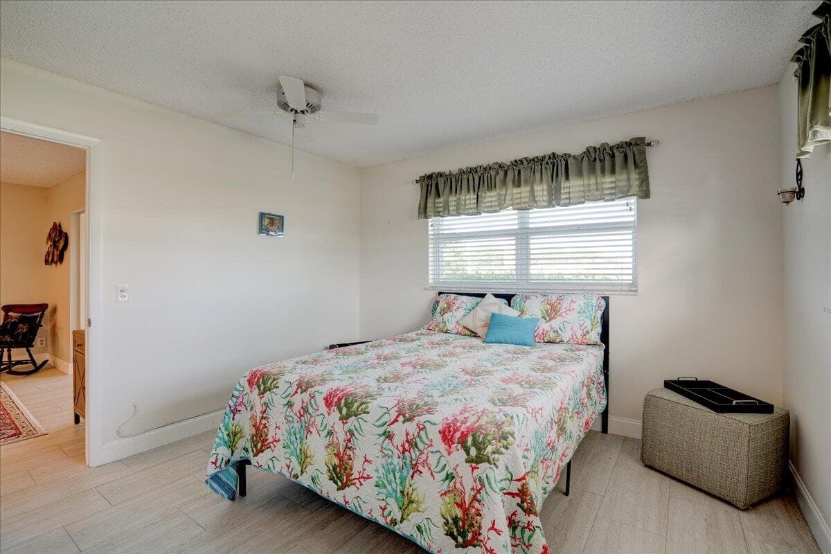 100 Leisure Lake #109 Boynton Beach FL 33426 — thumbnail 19 of 64