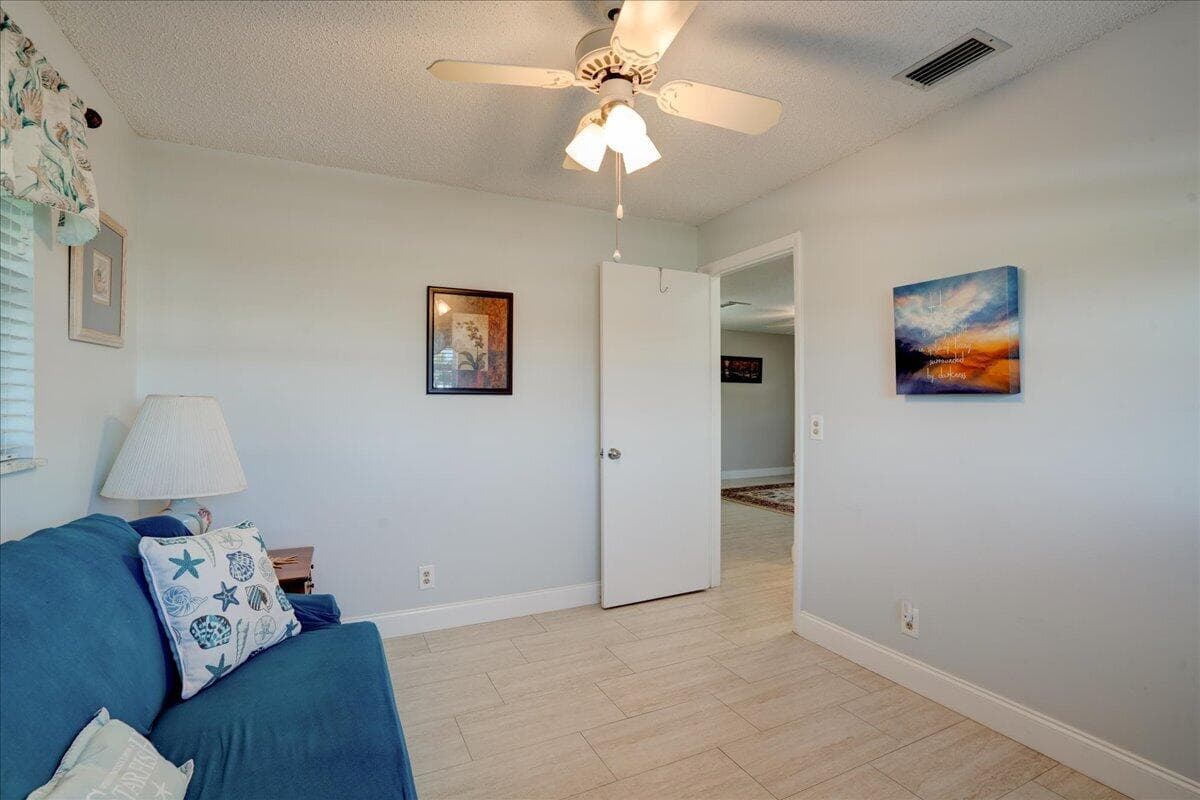 100 Leisure Lake #109 Boynton Beach FL 33426 — thumbnail 25 of 64