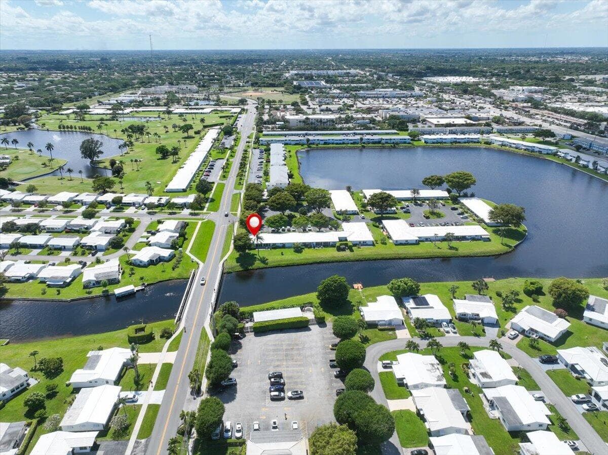 100 Leisure Lake #109 Boynton Beach FL 33426 — thumbnail 41 of 64