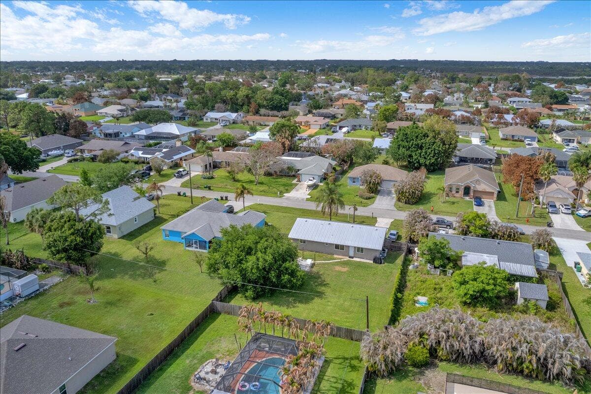 956 Browning Port St. Lucie FL 34983 — thumbnail 57 of 59