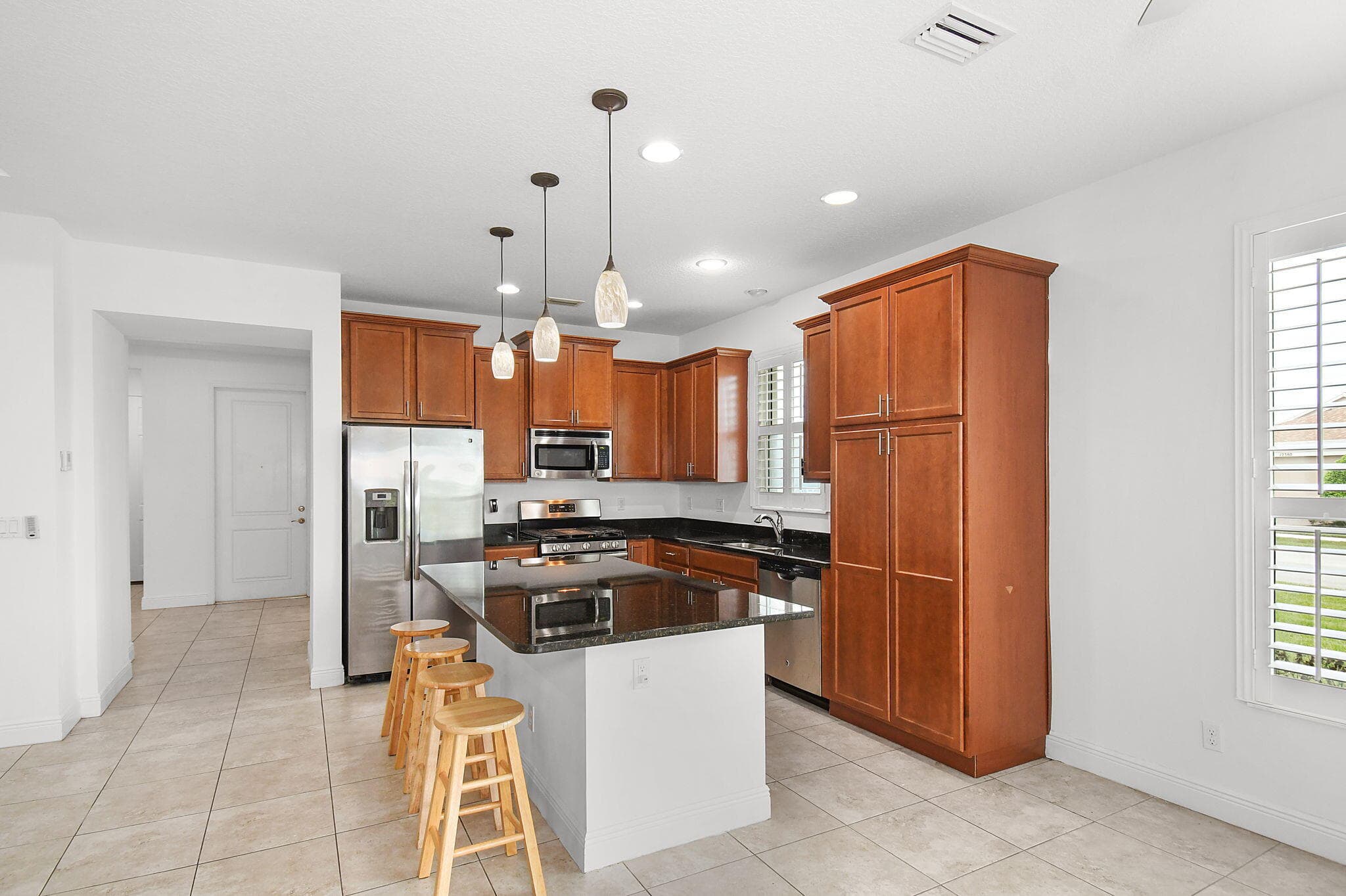 10250 Silverberry Port St. Lucie FL 34987 — thumbnail 7 of 39