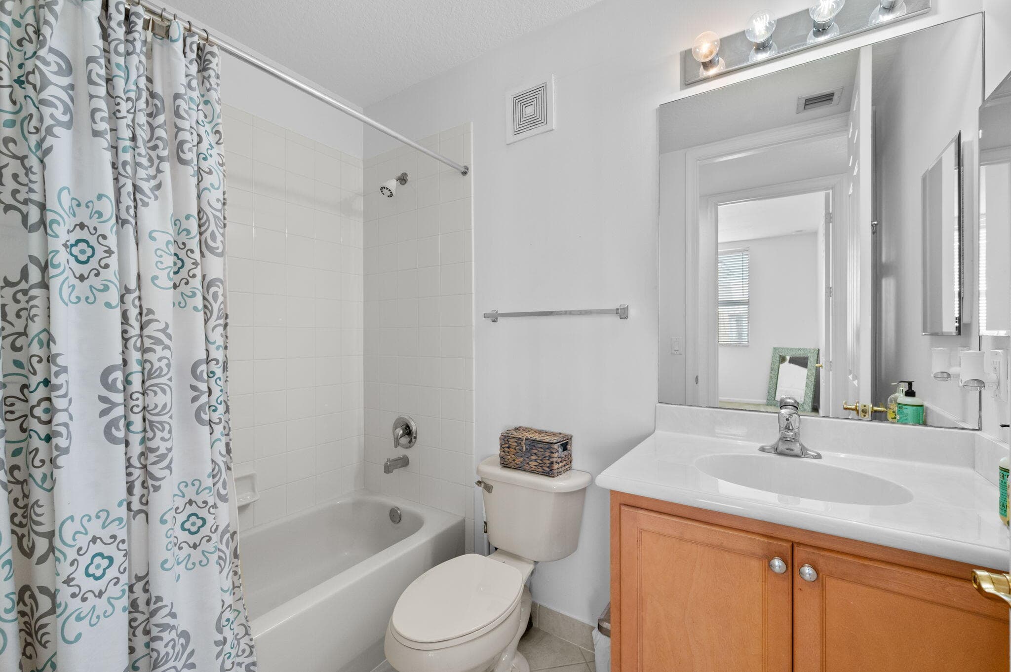 10520 Stephanie #2-203 Port St. Lucie FL 34987 — thumbnail 16 of 21