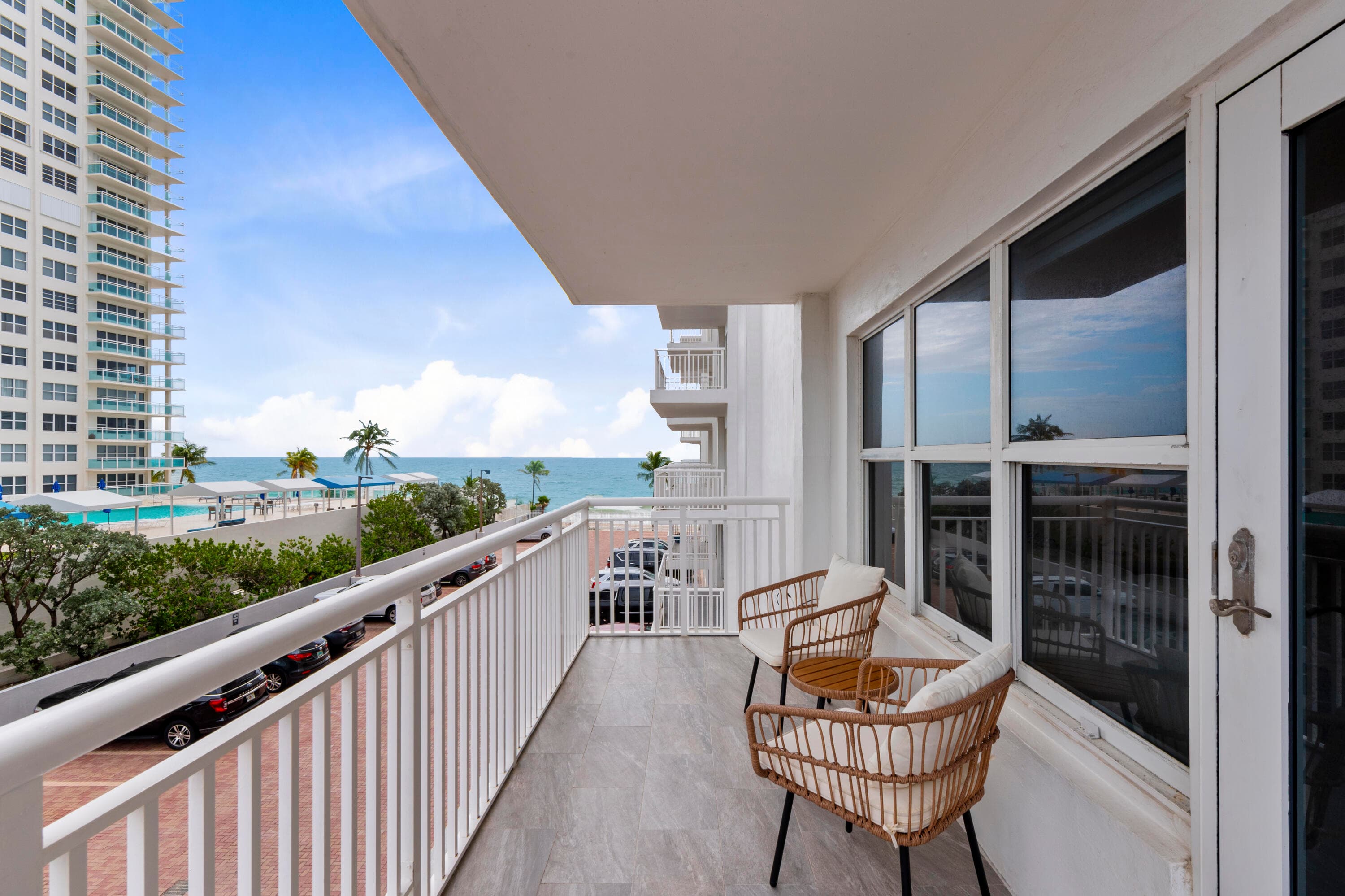 3850 Galt Ocean #308 Fort Lauderdale FL 33308 — thumbnail 11 of 41