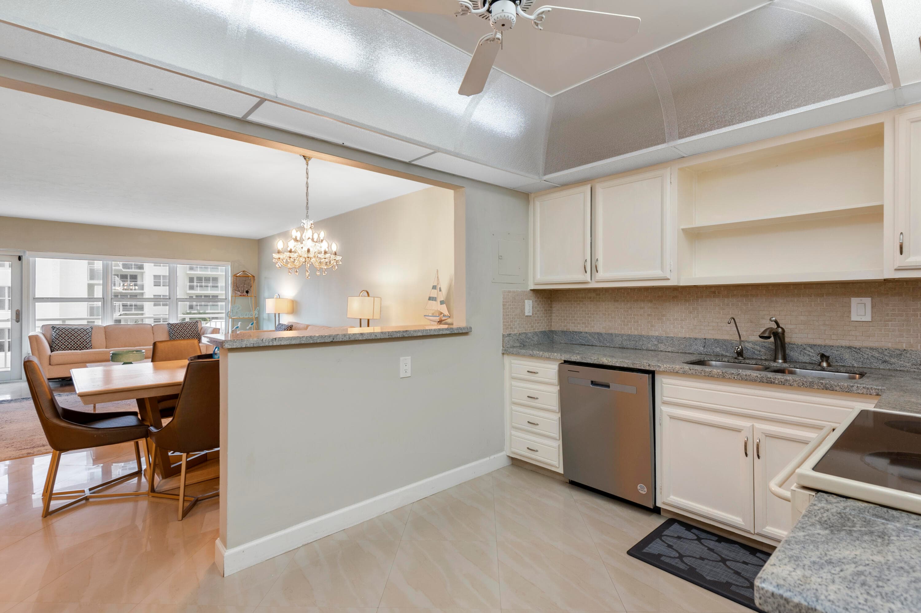 3850 Galt Ocean #308 Fort Lauderdale FL 33308 — thumbnail 29 of 41