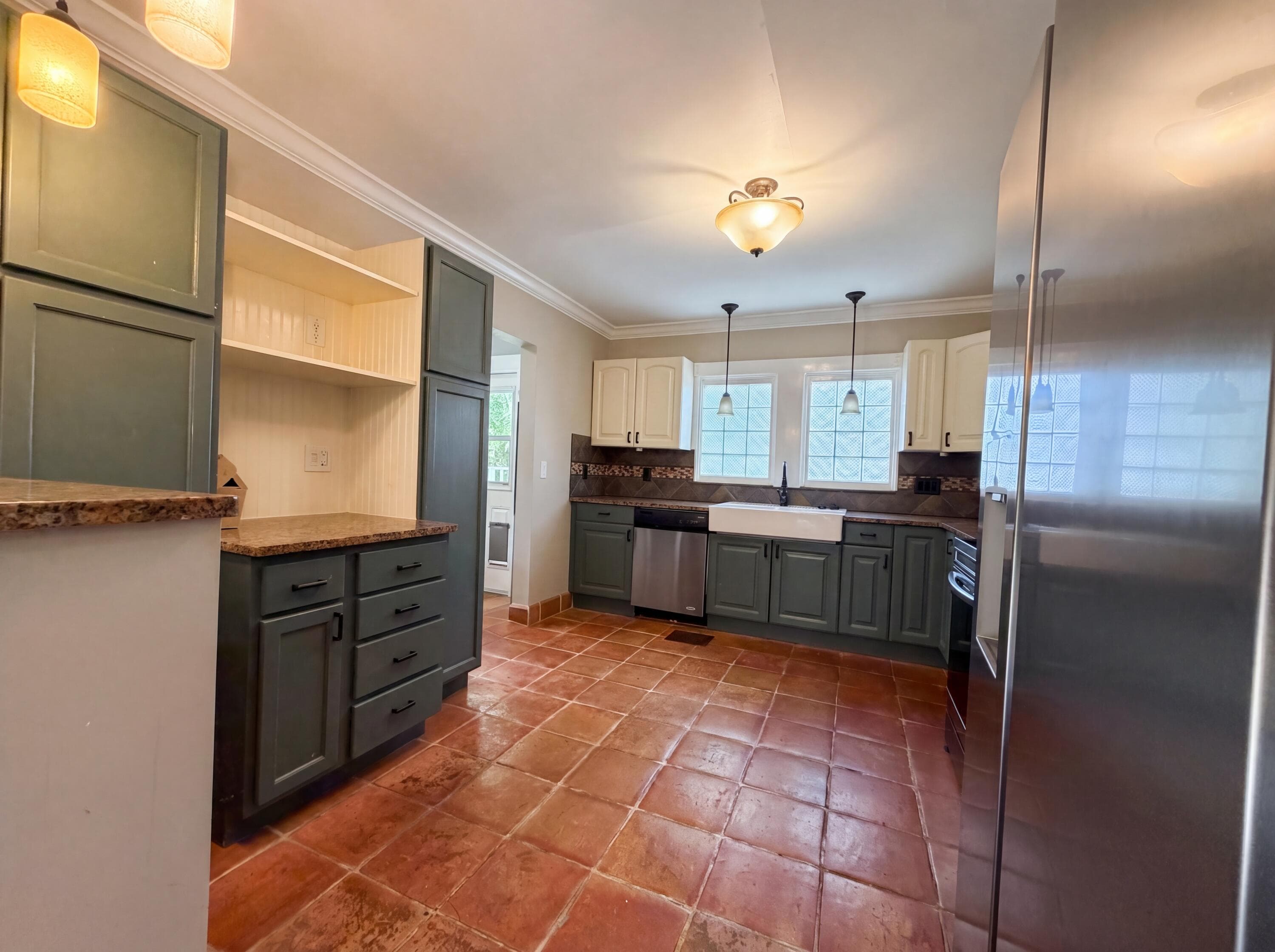 207 Ocean Breeze Lake Worth Beach FL 33460 — thumbnail 9 of 32