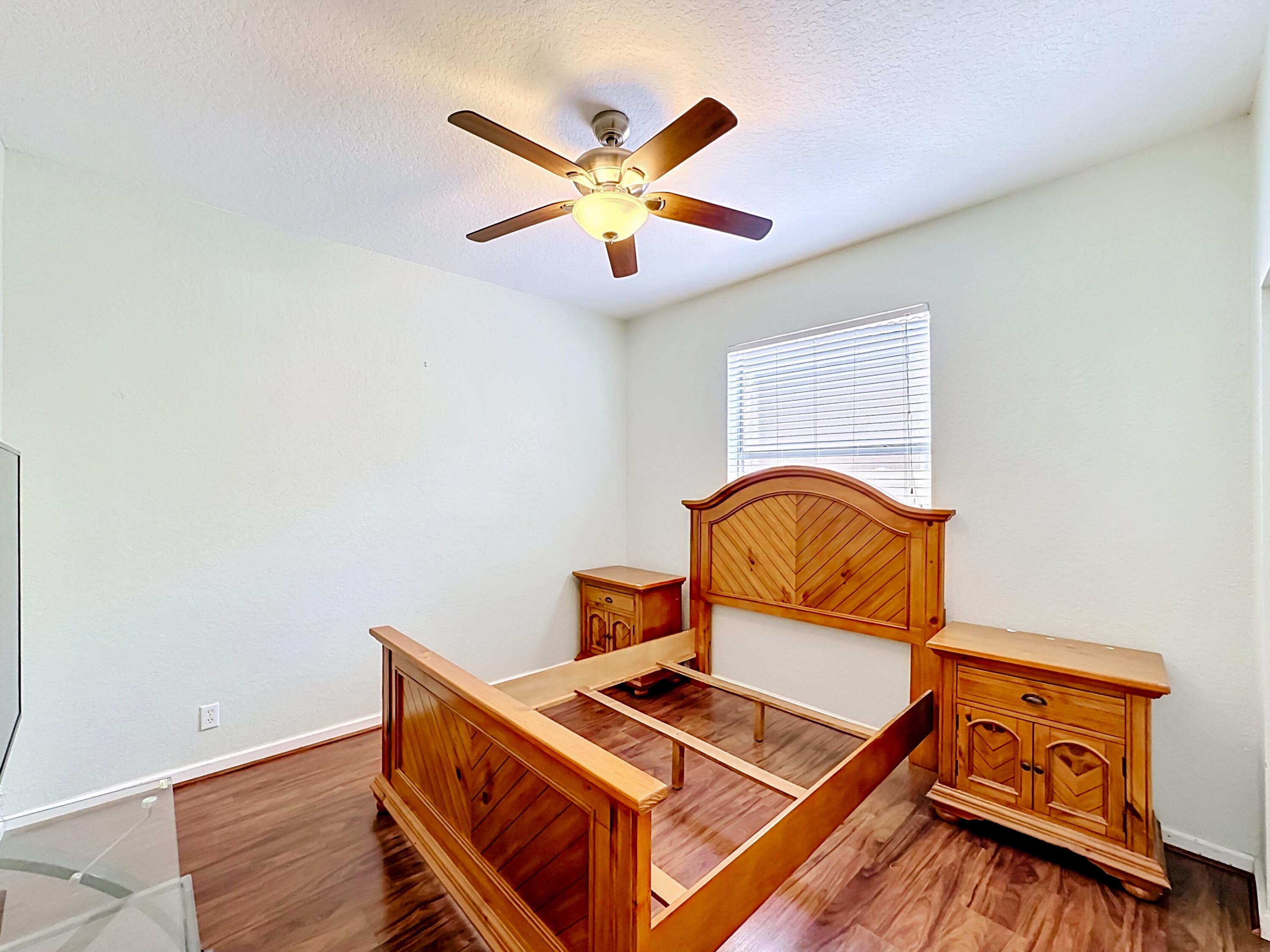5747 Sunberry Fort Pierce FL 34951 — thumbnail 28 of 74