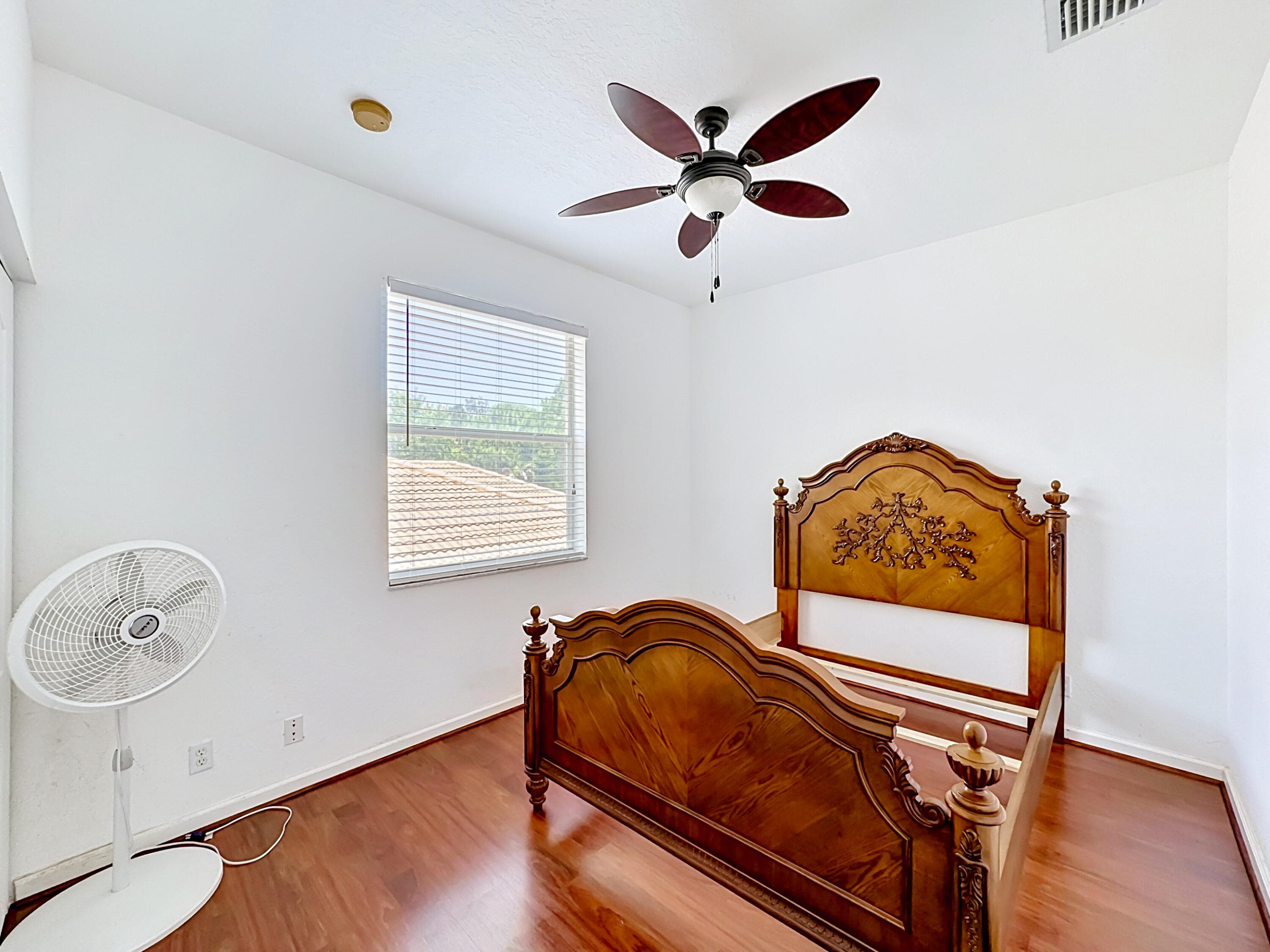 5747 Sunberry Fort Pierce FL 34951 — thumbnail 42 of 74