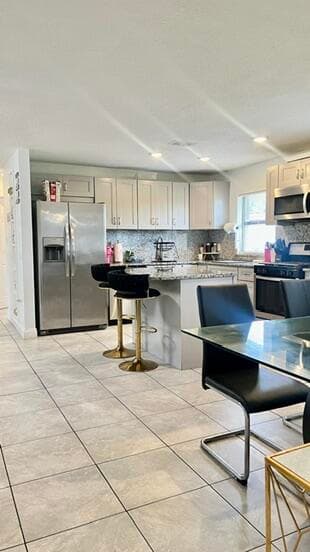 113 Hilton Fort Pierce FL 34946 — thumbnail 14 of 30
