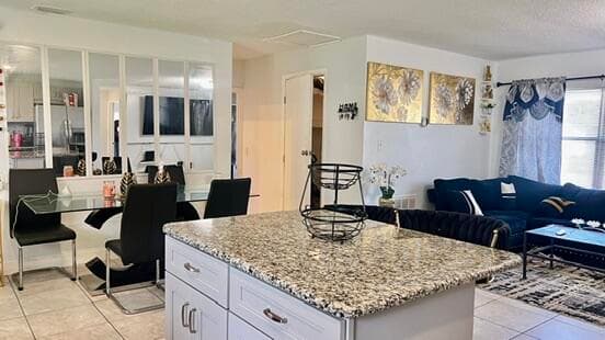 113 Hilton Fort Pierce FL 34946 — thumbnail 7 of 30