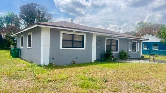 113 Hilton Fort Pierce FL 34946 — thumbnail 4 of 30