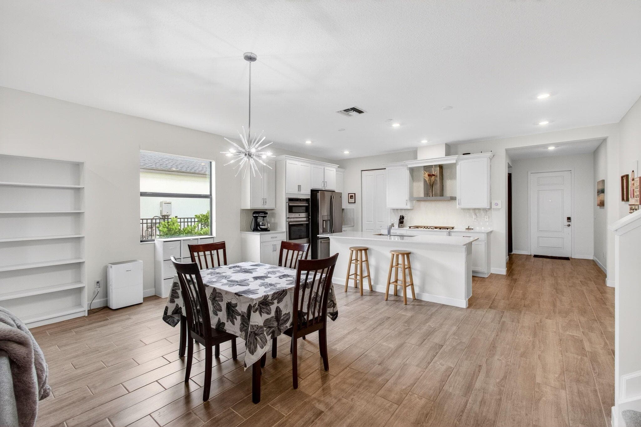 1136 Tangled Orchard Loxahatchee FL 33470 — thumbnail 13 of 107