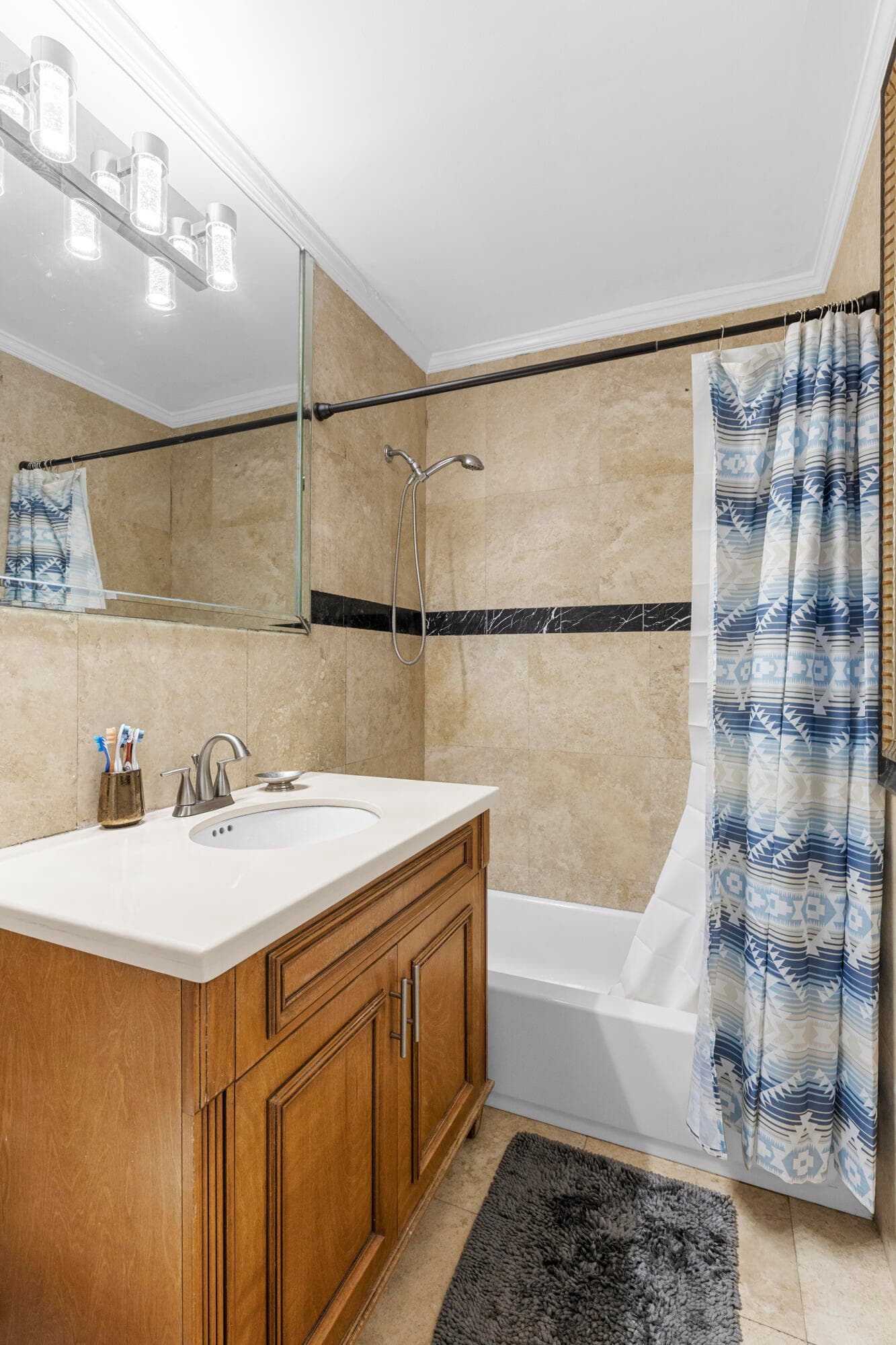 321 72nd Hollywood FL 33024 — thumbnail 9 of 28