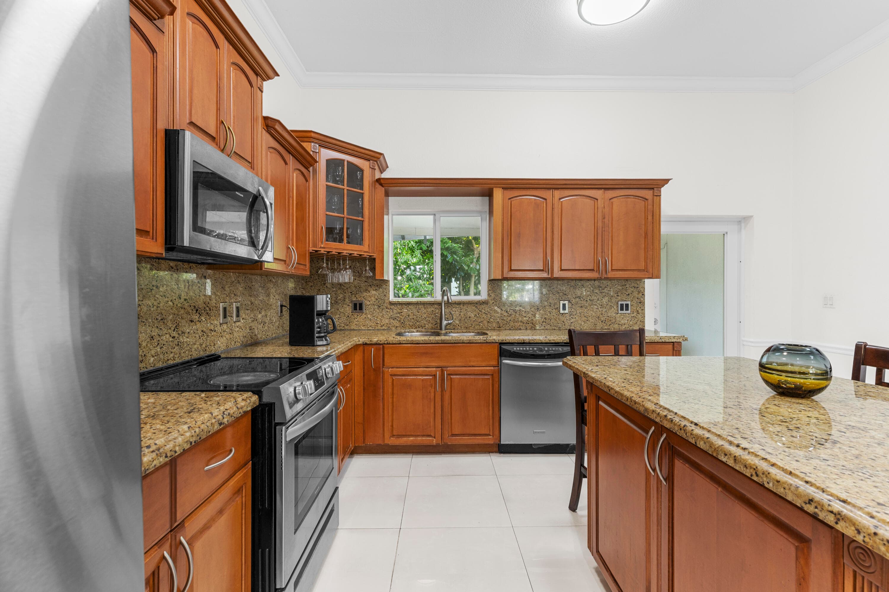 321 72nd Hollywood FL 33024 — thumbnail 17 of 28