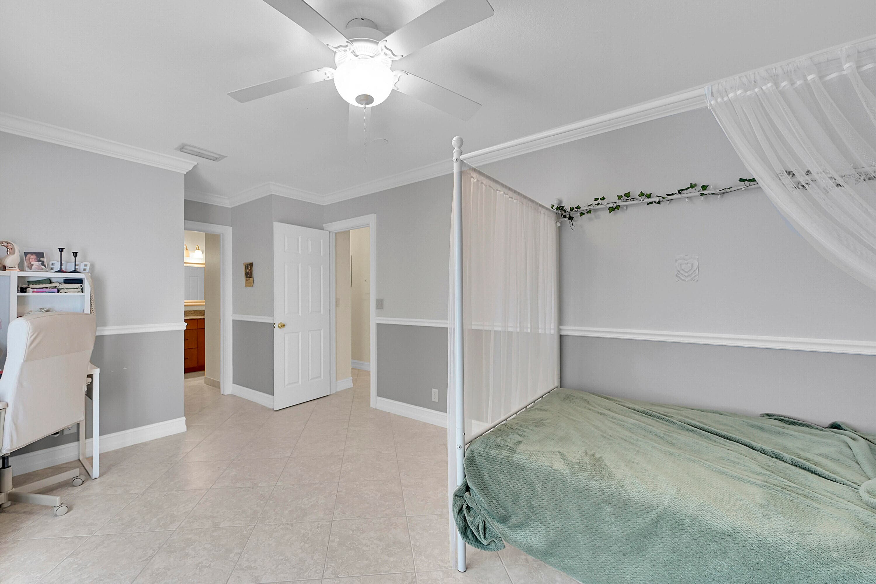 6245 Old Court #202 Boca Raton FL 33433 — thumbnail 13 of 25